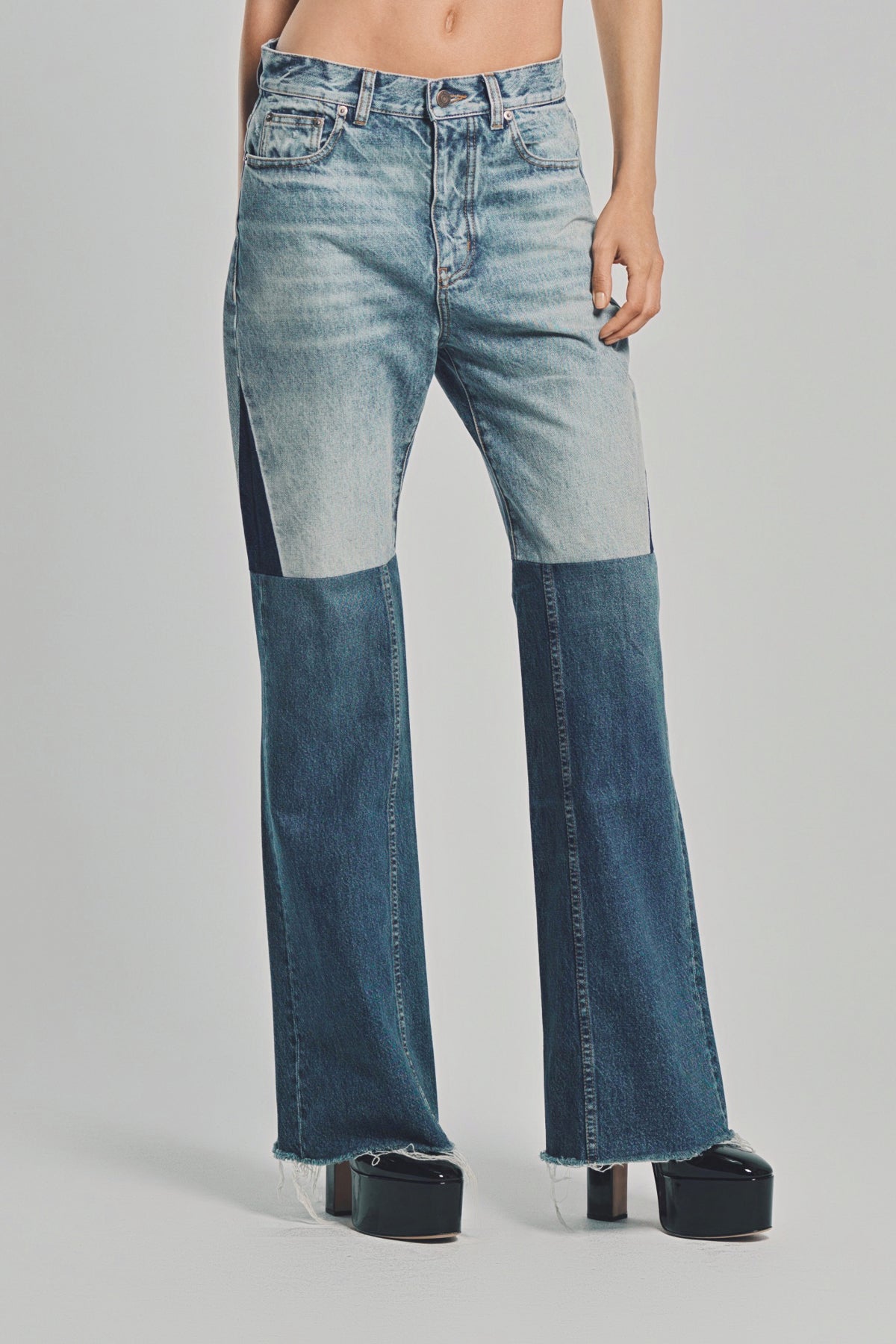 CHLOÉ | FLARED PATCHWORK JEANS