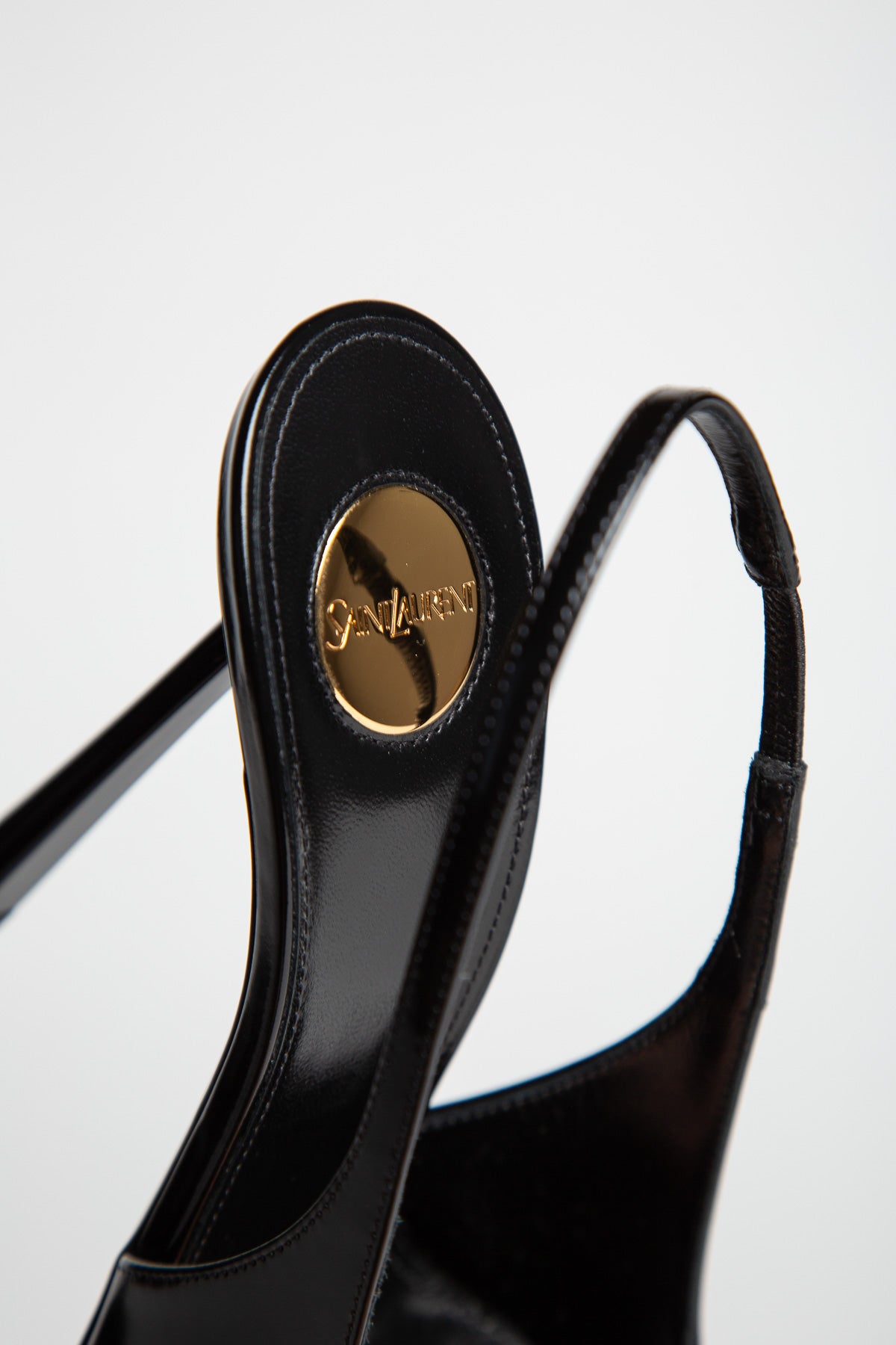 SAINT LAURENT | VENDOME SLINGBACK PUMPS IN GLAZED LEATHER