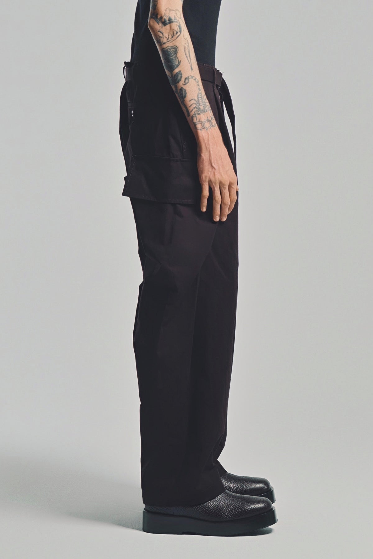 SACAI | RIP STOP PANTS