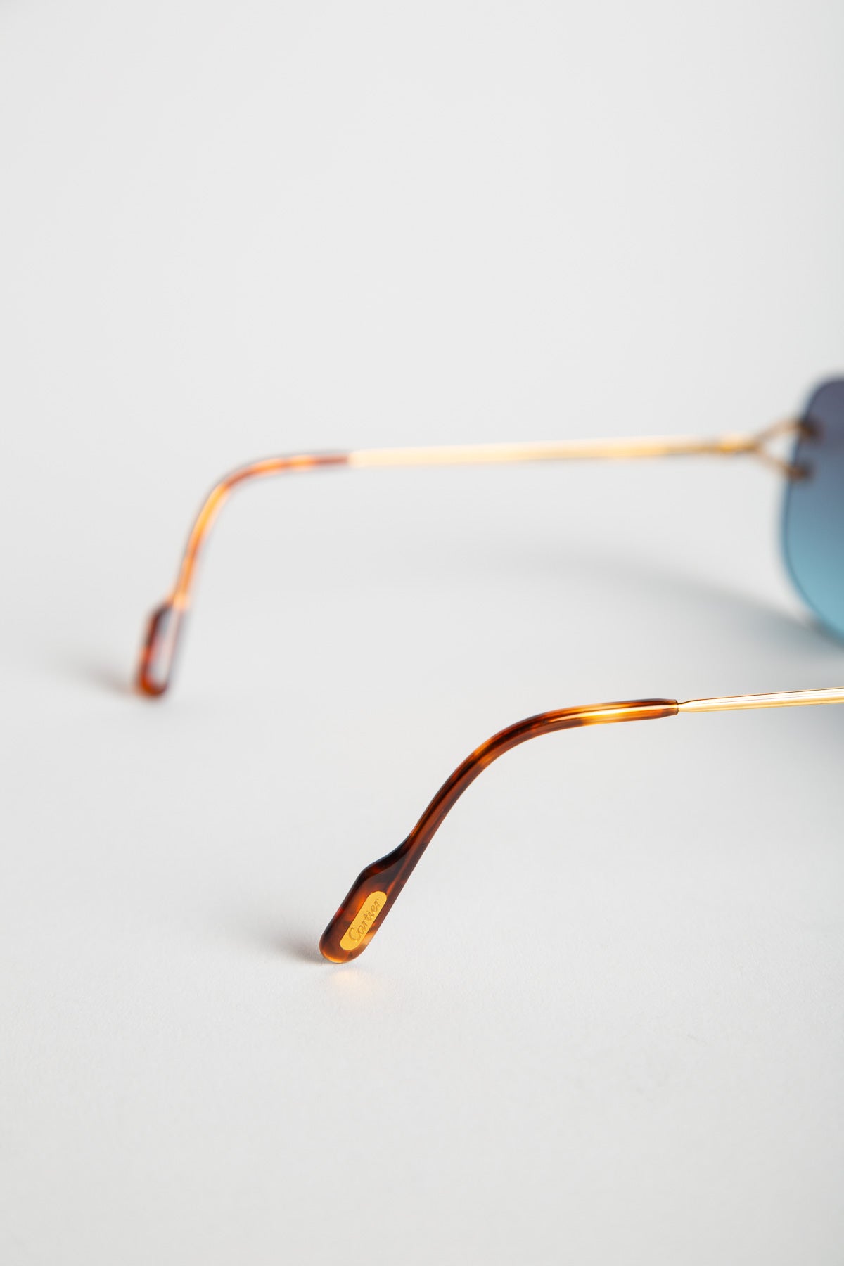 CARTIER YELLOW GOLD SERRANO RIMLESS SUNGLASSES