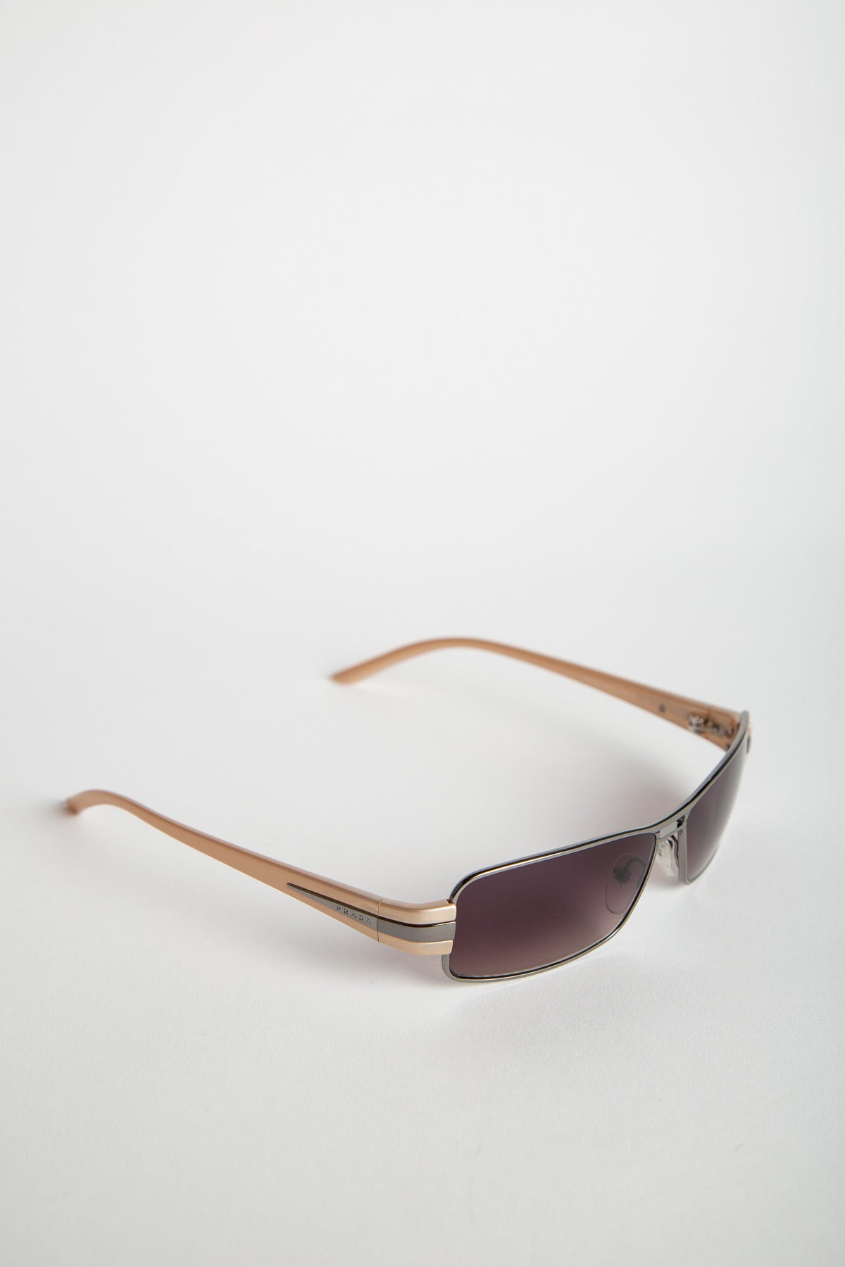 2000'S PRADA SLEEK SPR50 SUNGLASSES