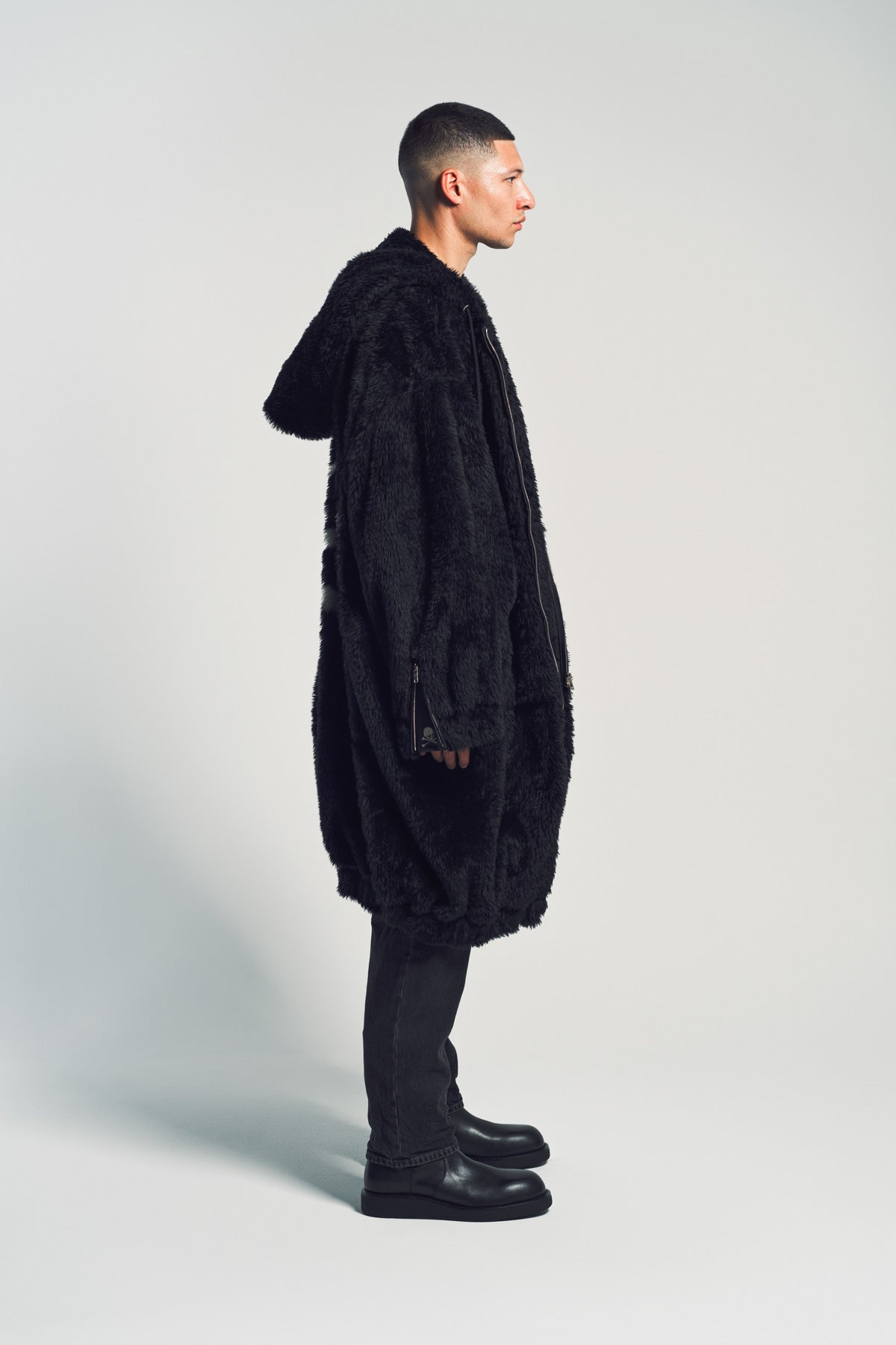 MASTERMIND | POLAR BEAR ZIP HOODIE