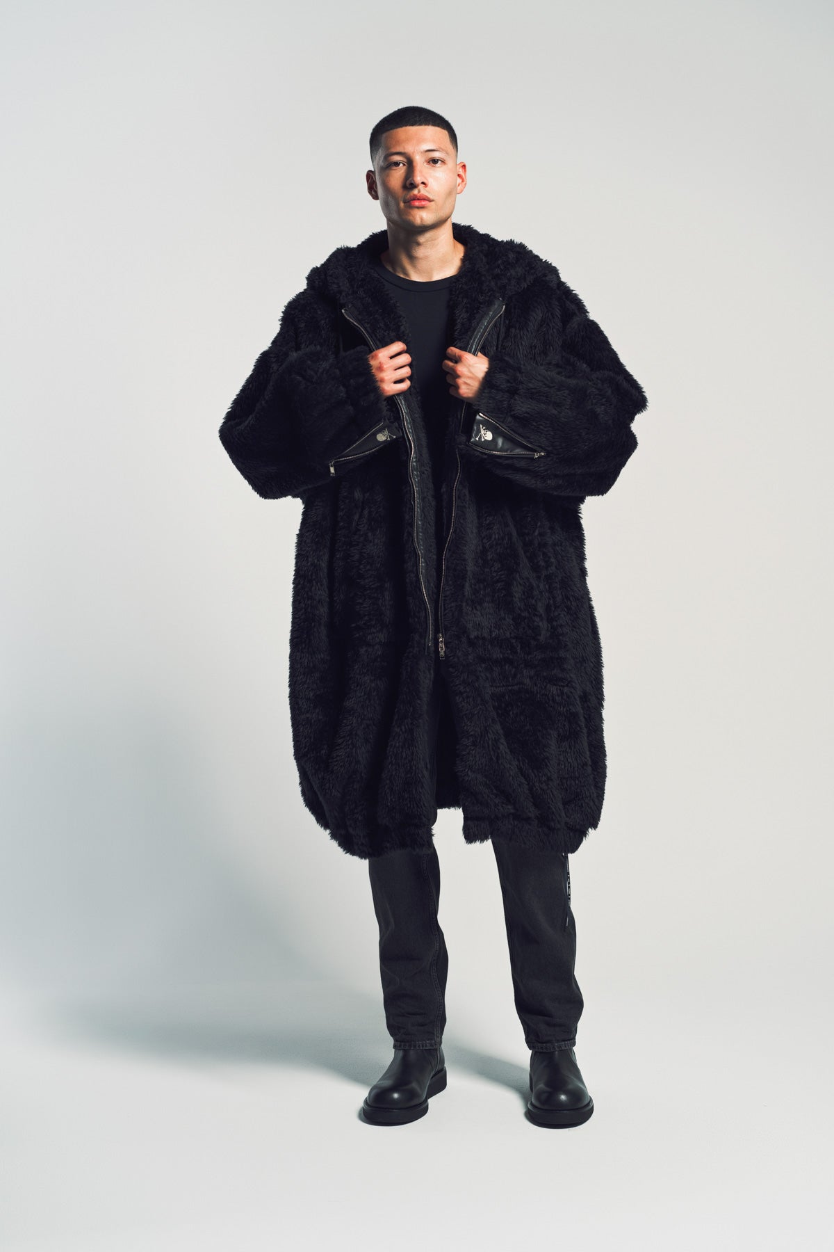MASTERMIND | POLAR BEAR ZIP HOODIE