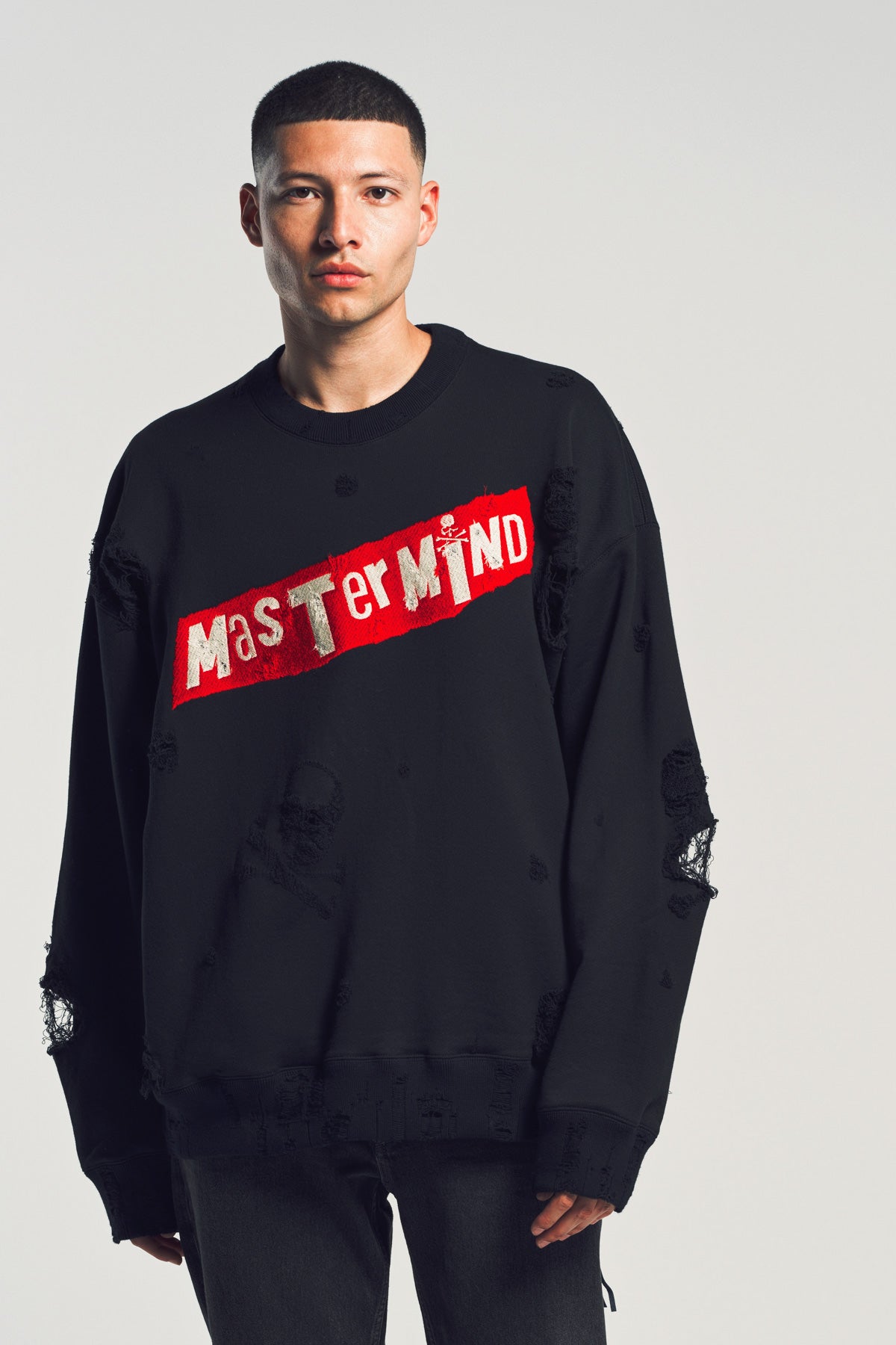 マスターマインド　スウェット　L MASTERMIND | DISTRESSED SWEATSHIRT