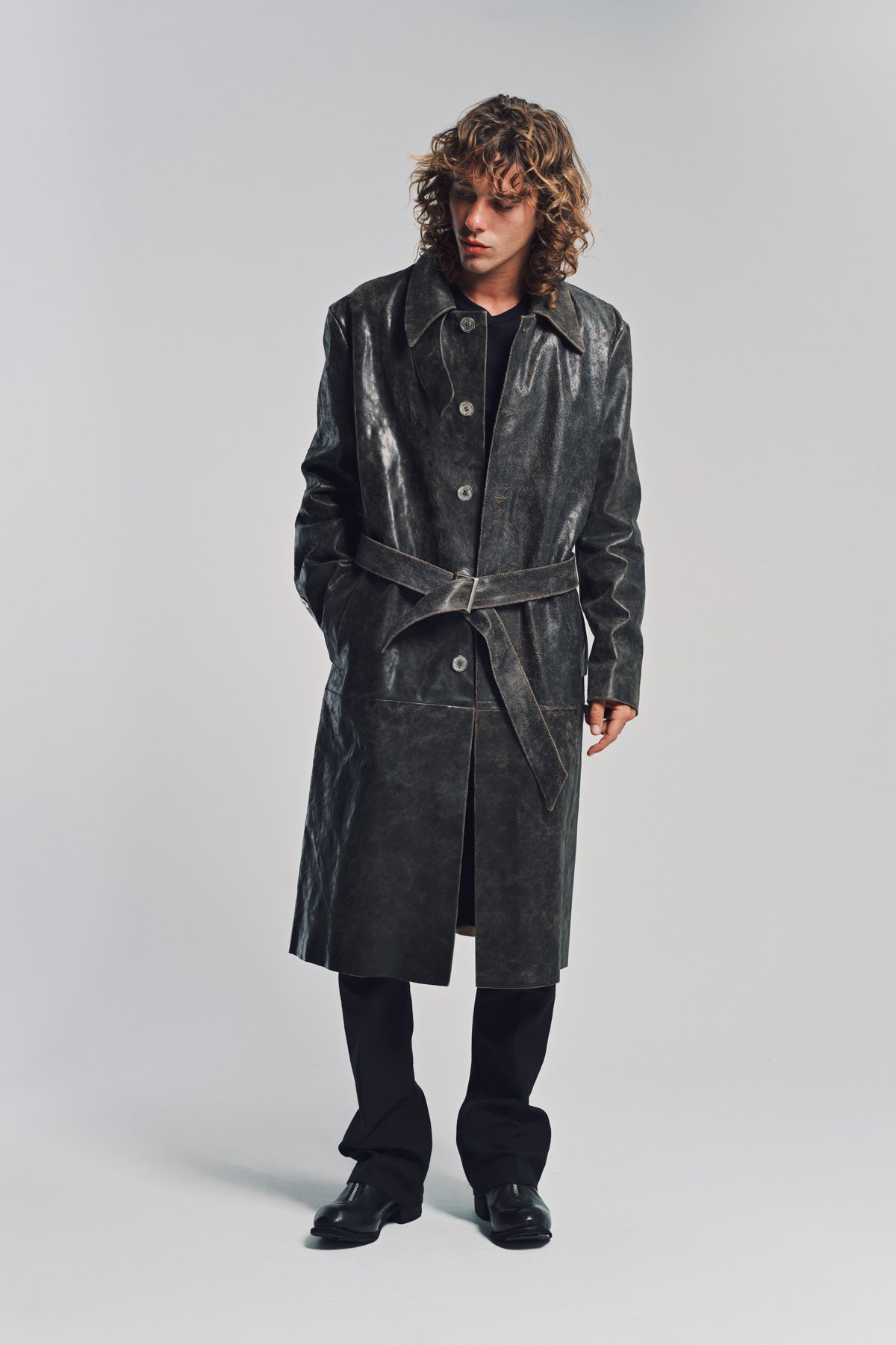 K'ANG | OVERSIZED LEATHER COAT