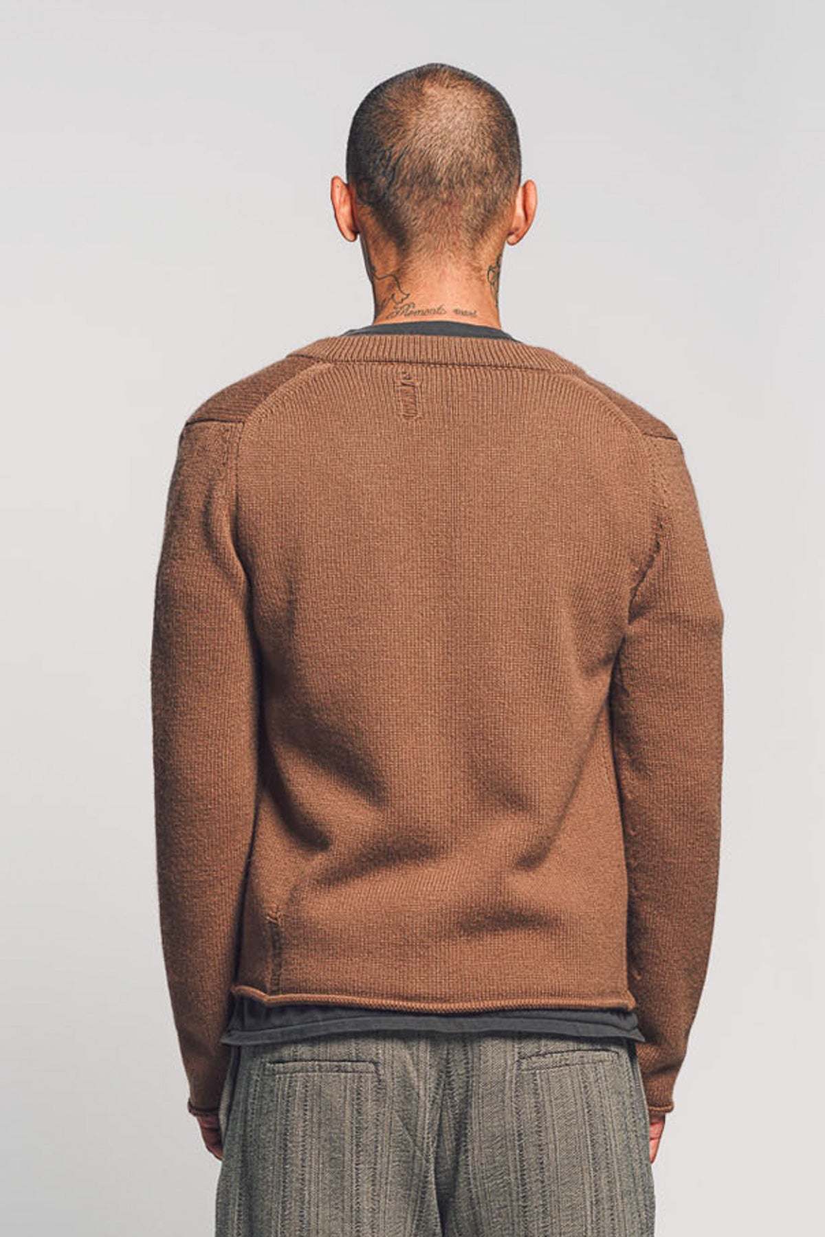 K'ANG | CASHMERE V-NECK CARDIGAN