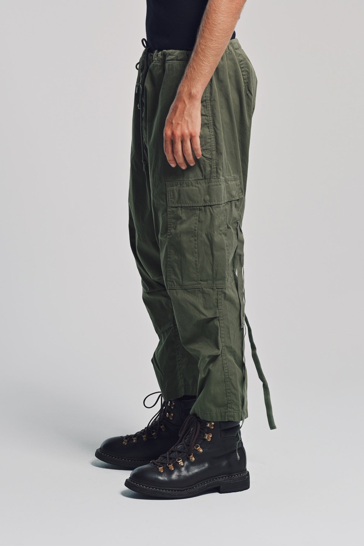 JUNYA WATANABE | NEEDLES DROP CROTCH PANTS