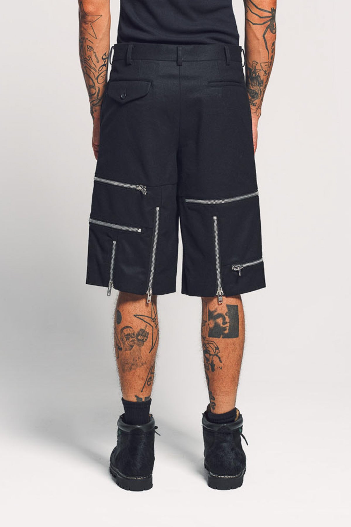COMME DES GARCONS HOMME PLUS | WOOL ZIP SHORTS