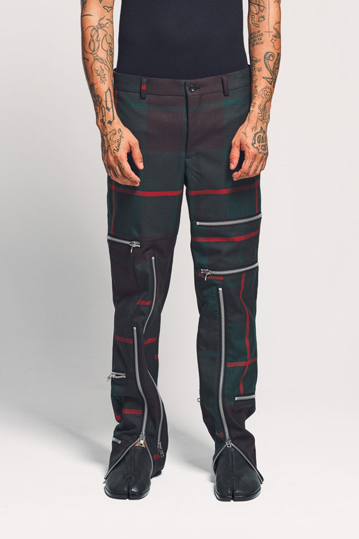 COMME DES GARCONS HOMME PLUS | TARTAN PANTS