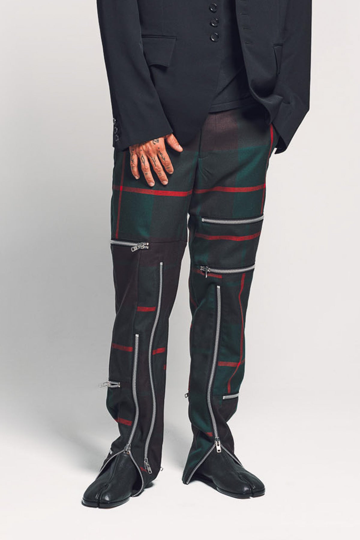 COMME DES GARCONS HOMME PLUS | TARTAN PANTS