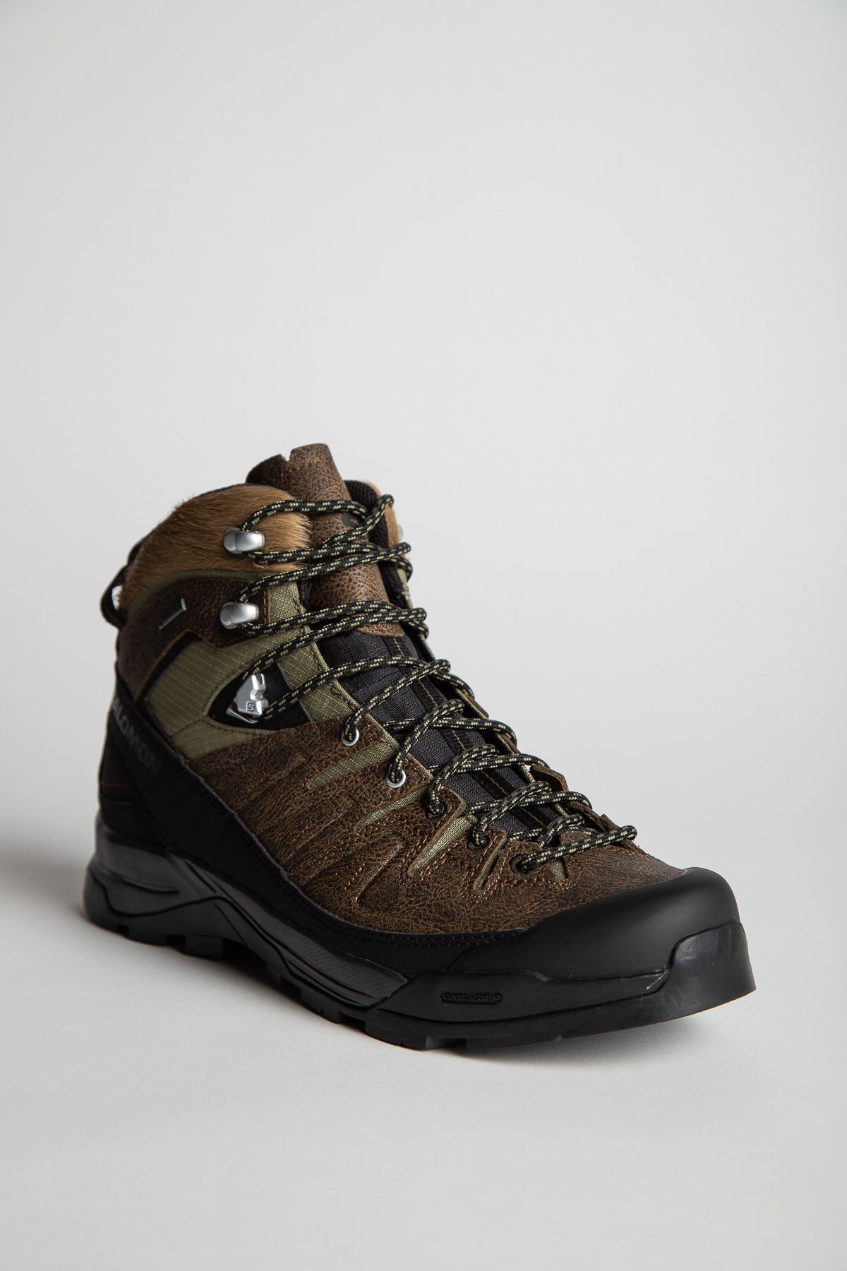 SALOMON | X-ALP MID DISTRESSED LEATHER GORE-TEX SNEAKERS