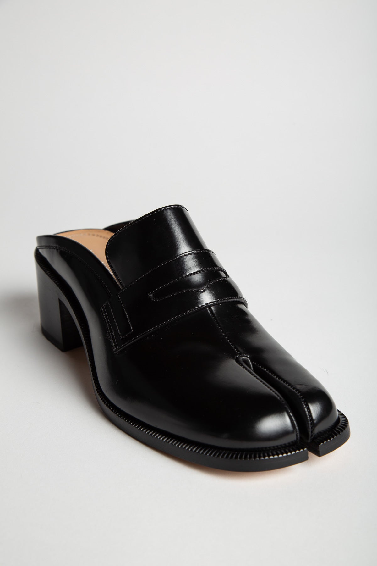 MAISON MARGIELA | TABI CITY LOAFER MULES
