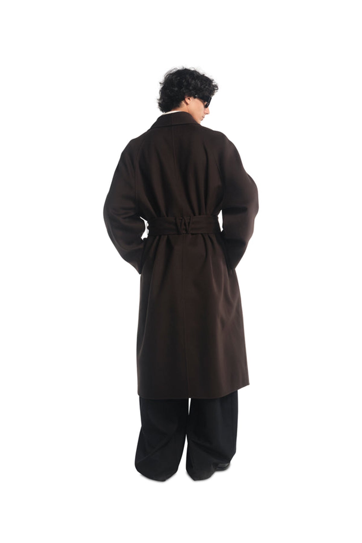 WILLY CHAVARRIA | SMOKER'S COAT