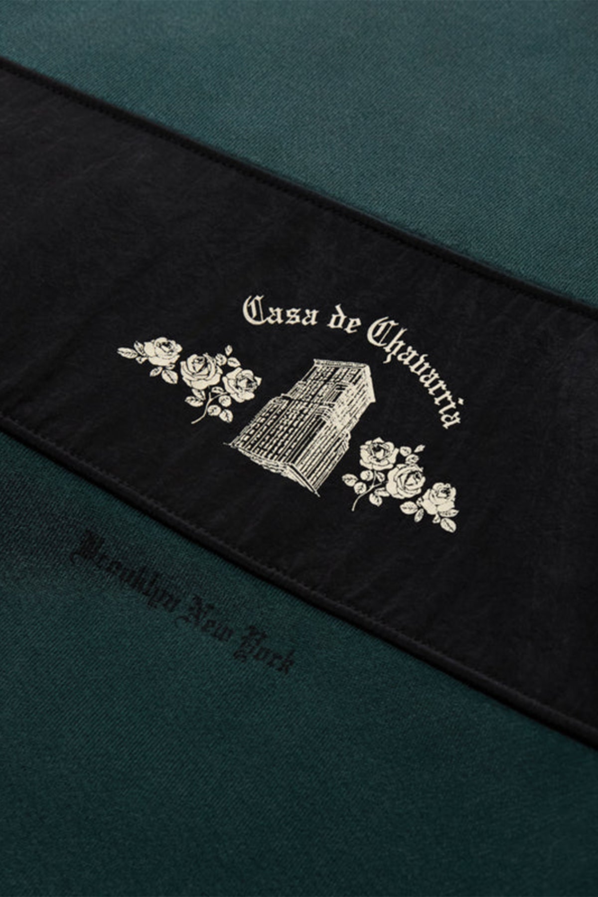 WILLY CHAVARRIA | GREEN CASA DE CHAVARRIA CREWNECK