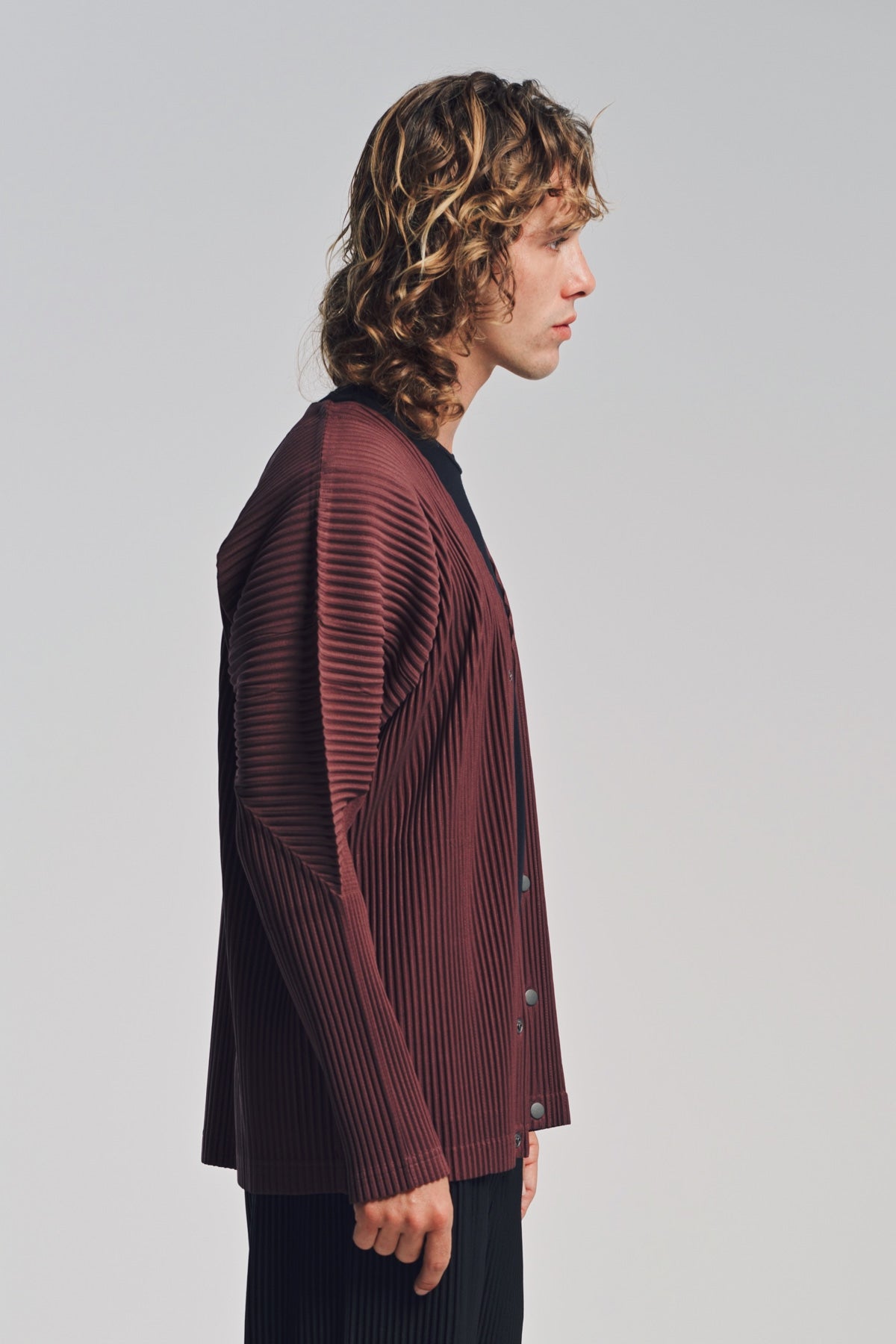 HOMME PLISSÉ ISSEY MIYAKE | PLEATED CARDIGAN