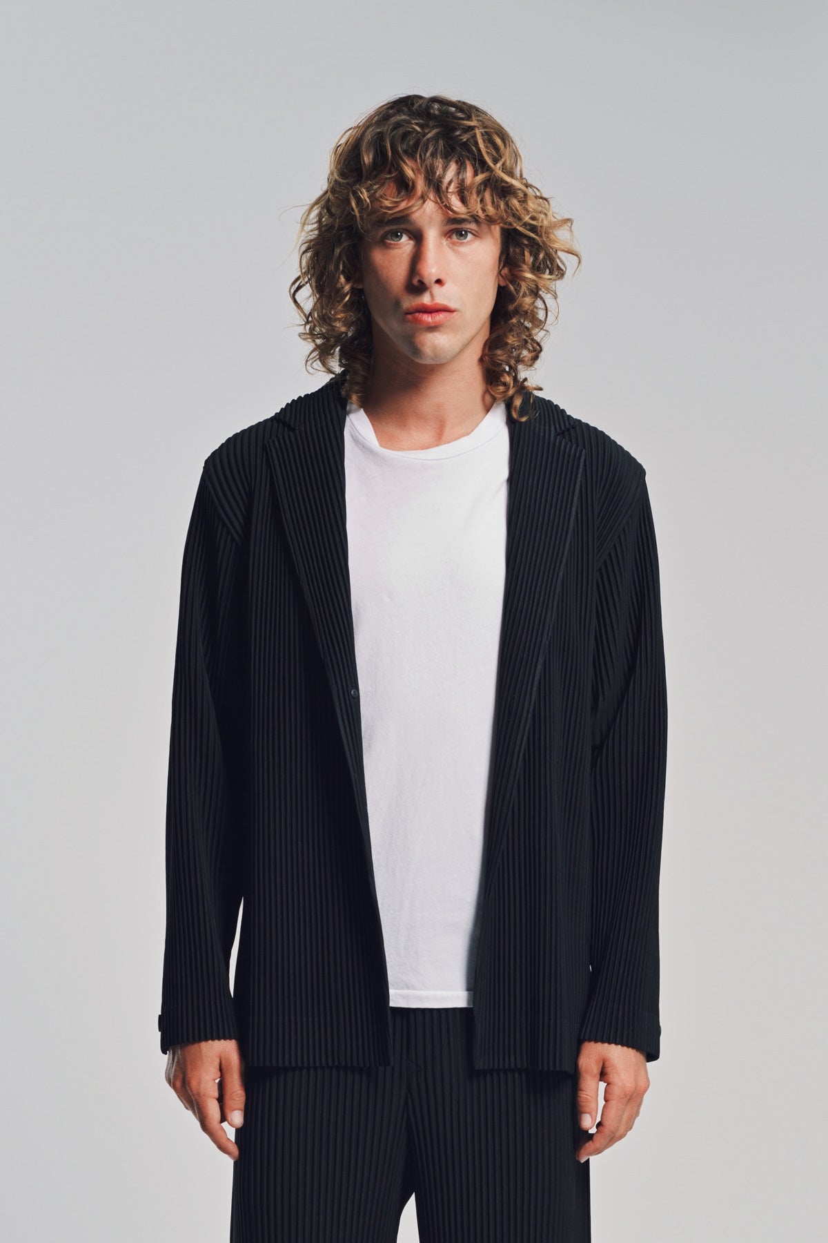 HOMME PLISSÉ ISSEY MIYAKE | BASICS BLAZER