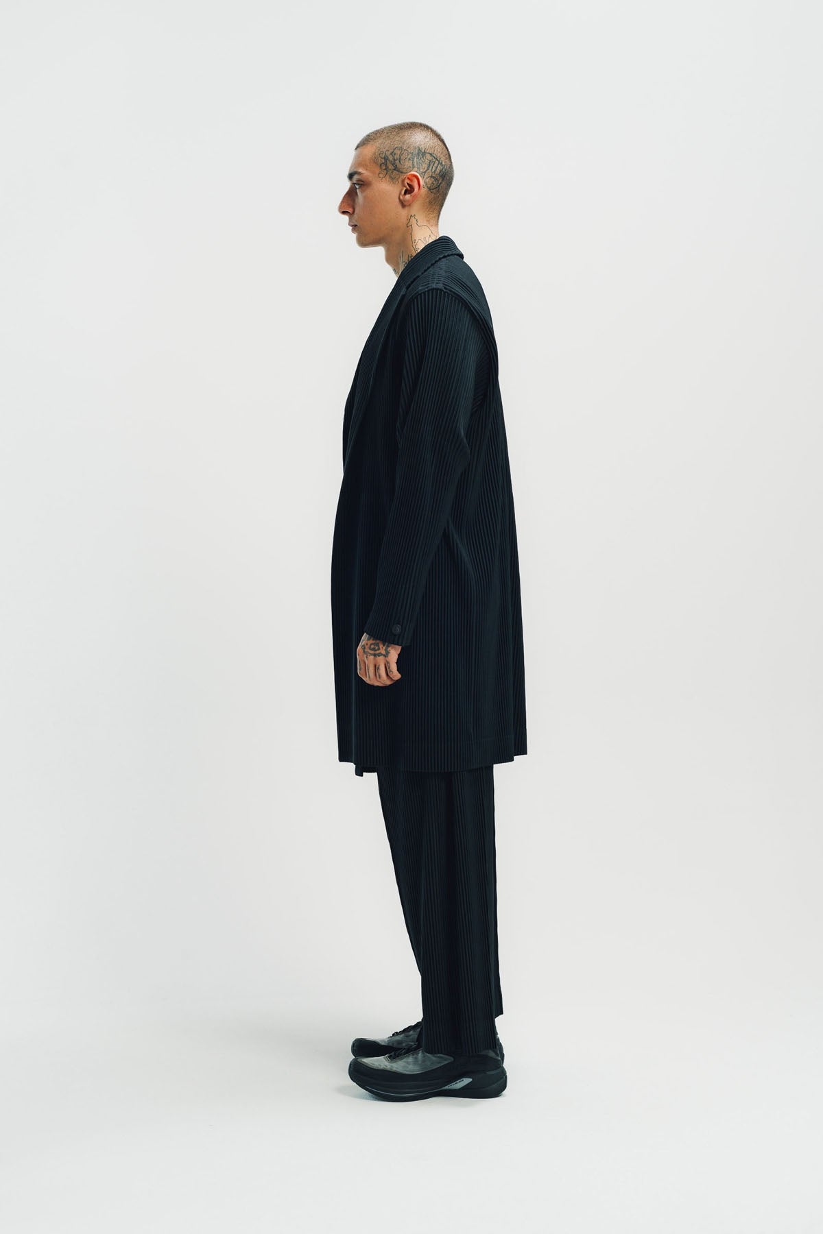 HOMME PLISSÉ ISSEY MIYAKE | BASICS COAT