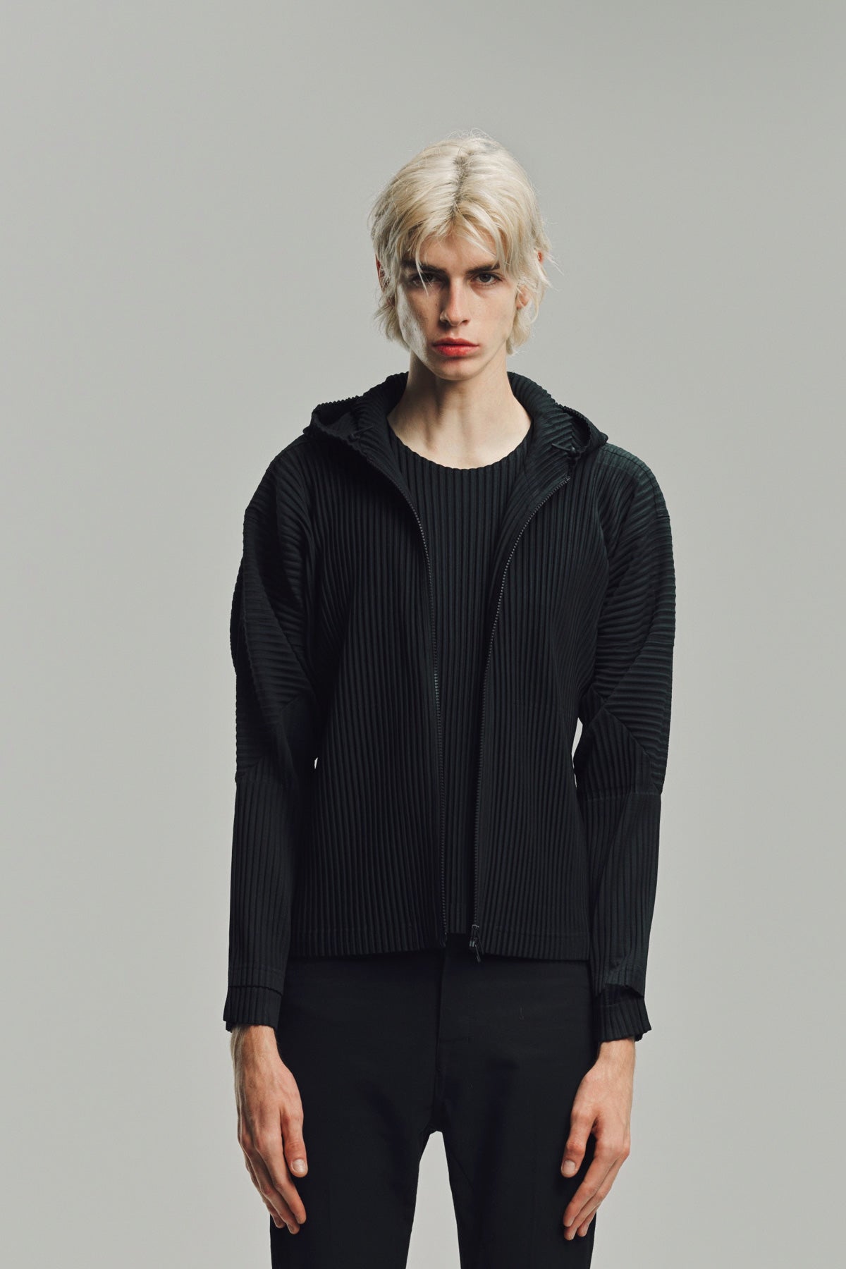 HOMME PLISSÉ ISSEY MIYAKE | ZIP HOODIE