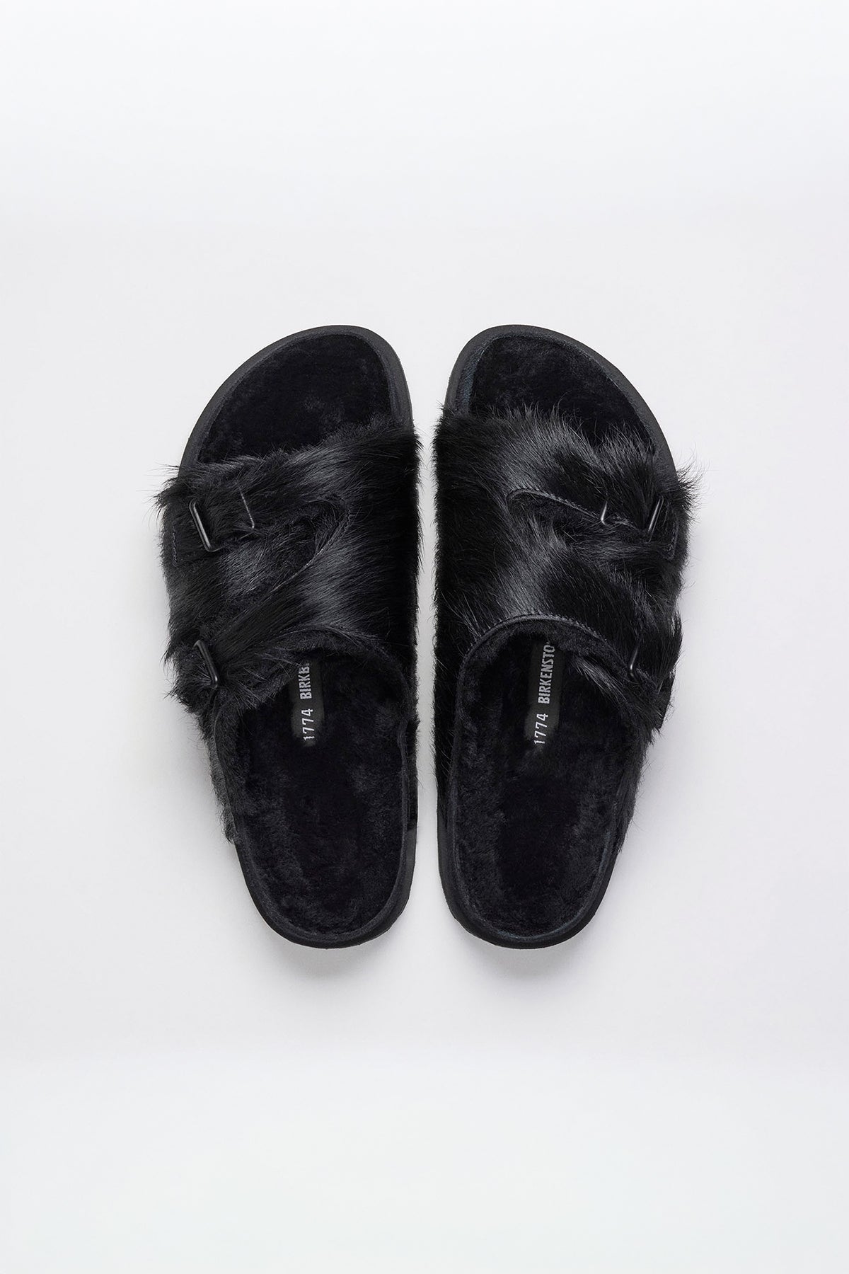 BIRKENSTOCK | WOMEN'S ZÜRICH PONY SHEARLING SANDALS BIRKENSTOCK | WOMEN'S ZÜRICH PONY SHEARLING SANDALS