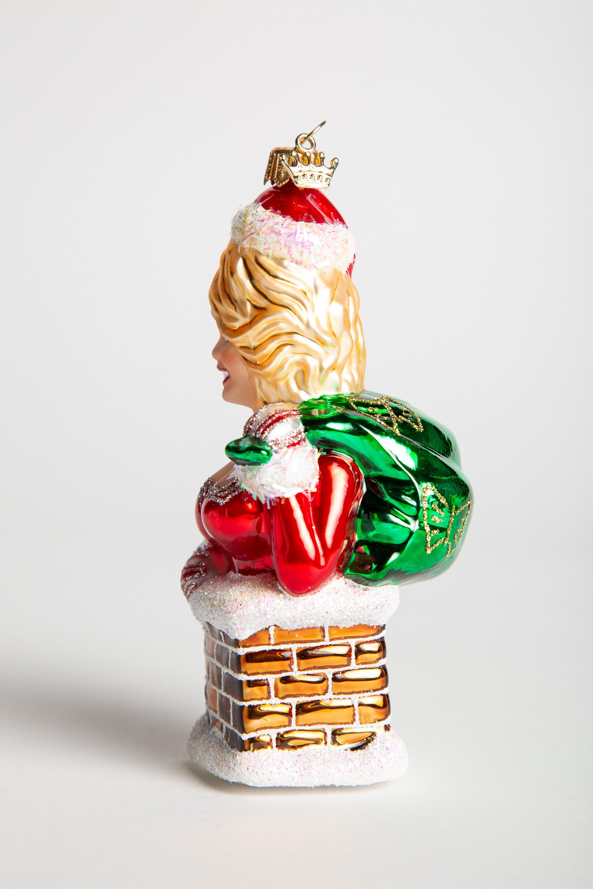 MAXFIELD PRIVATE COLLECTION | DOLLY DELIVERS ORNAMENT