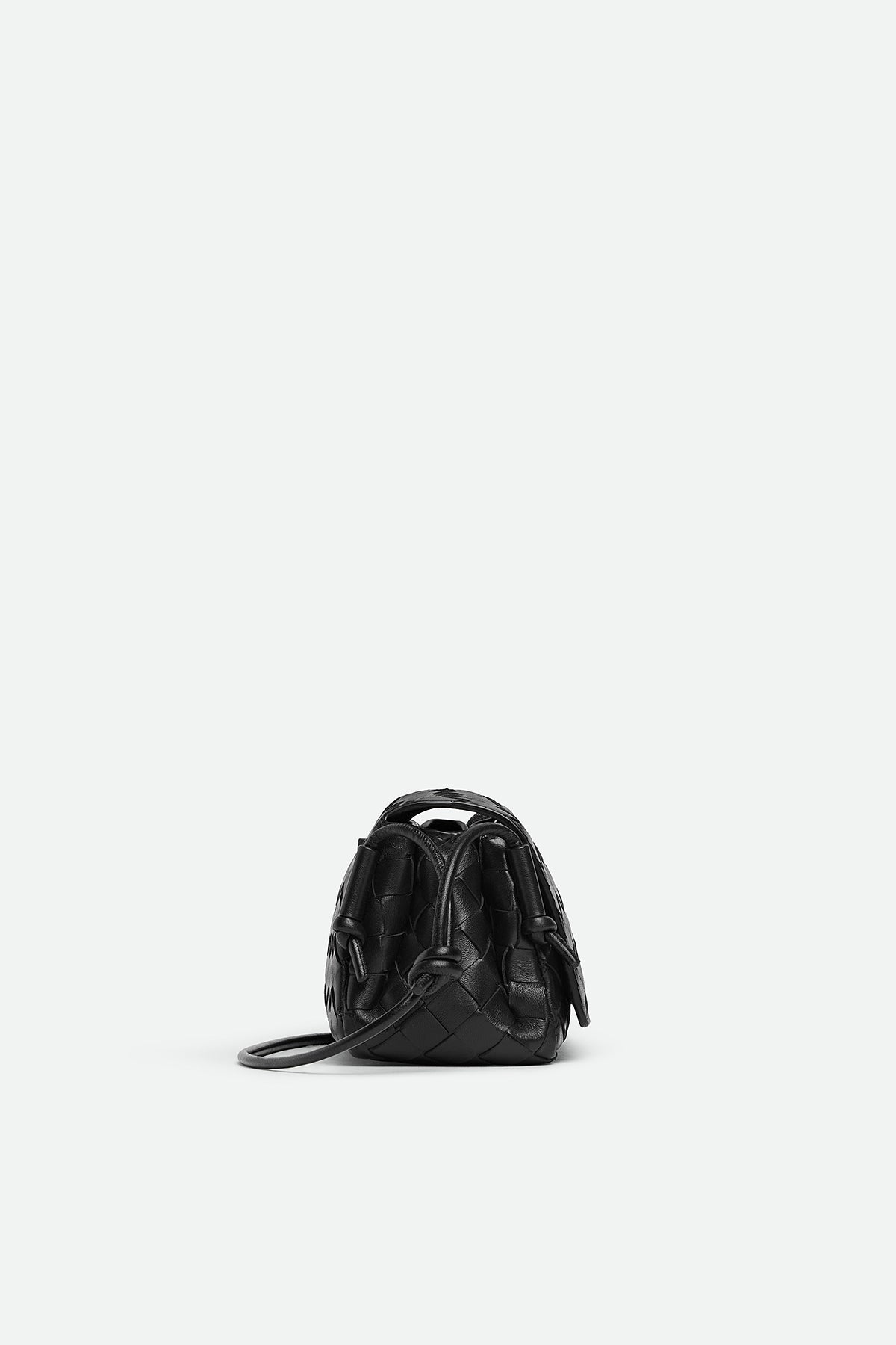 BOTTEGA VENETA | NOTTURNO POUCH IN BLACK & GOLD