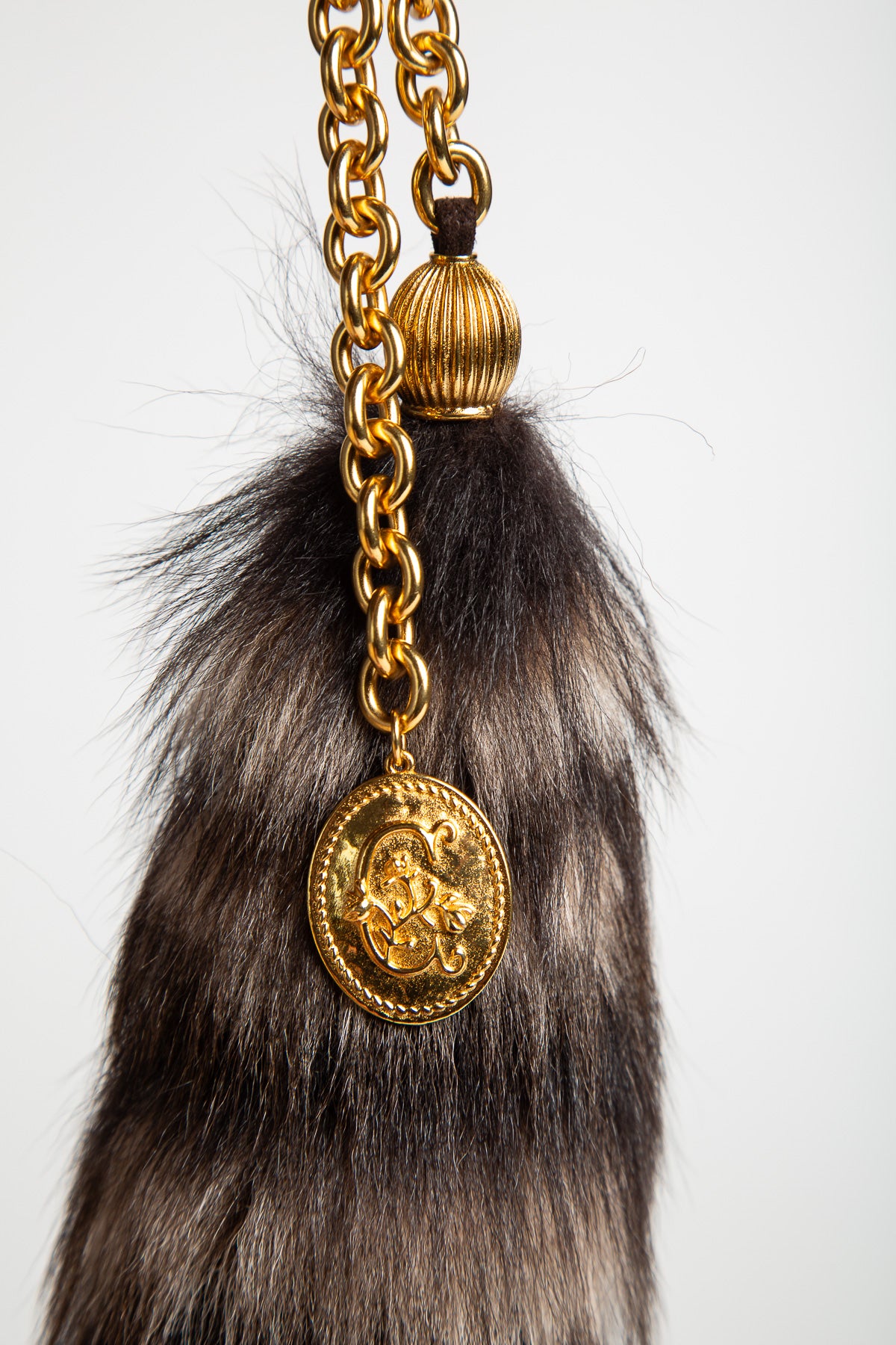 CHLOÉ | TREASURE TAILS CHARM IN SHEARLING