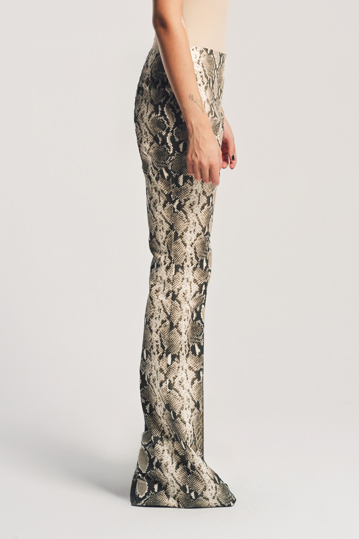 DURAN LANTINK | SNAKE PRINT FLARE PANTS