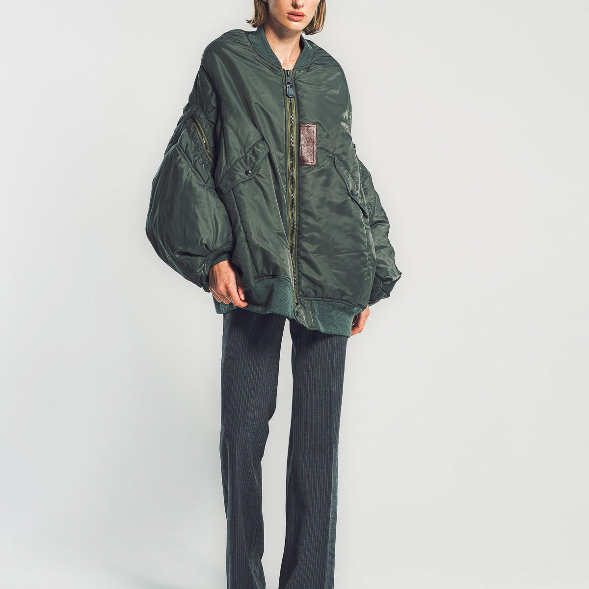 356861-52047-JUNYA-WATANABE- 