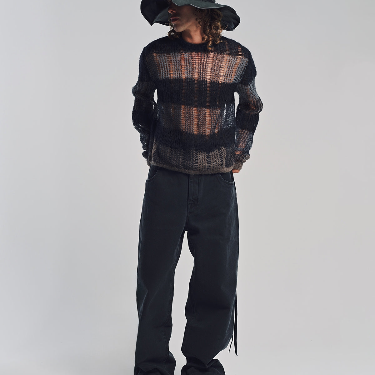 ANN DEMEULEMEESTER | TIAS LARGE LEATHER HAT WITH STUDS