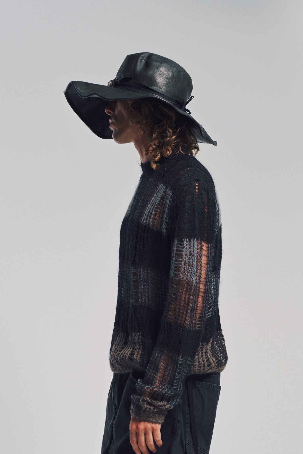ANN DEMEULEMEESTER | TIAS LARGE LEATHER HAT WITH STUDS