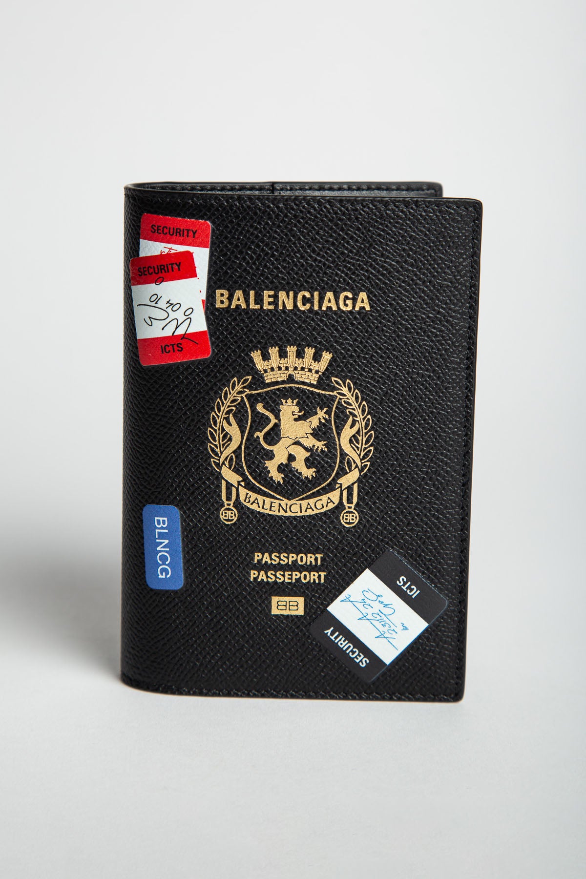 BALENCIAGA | PASSPORT HOLDER