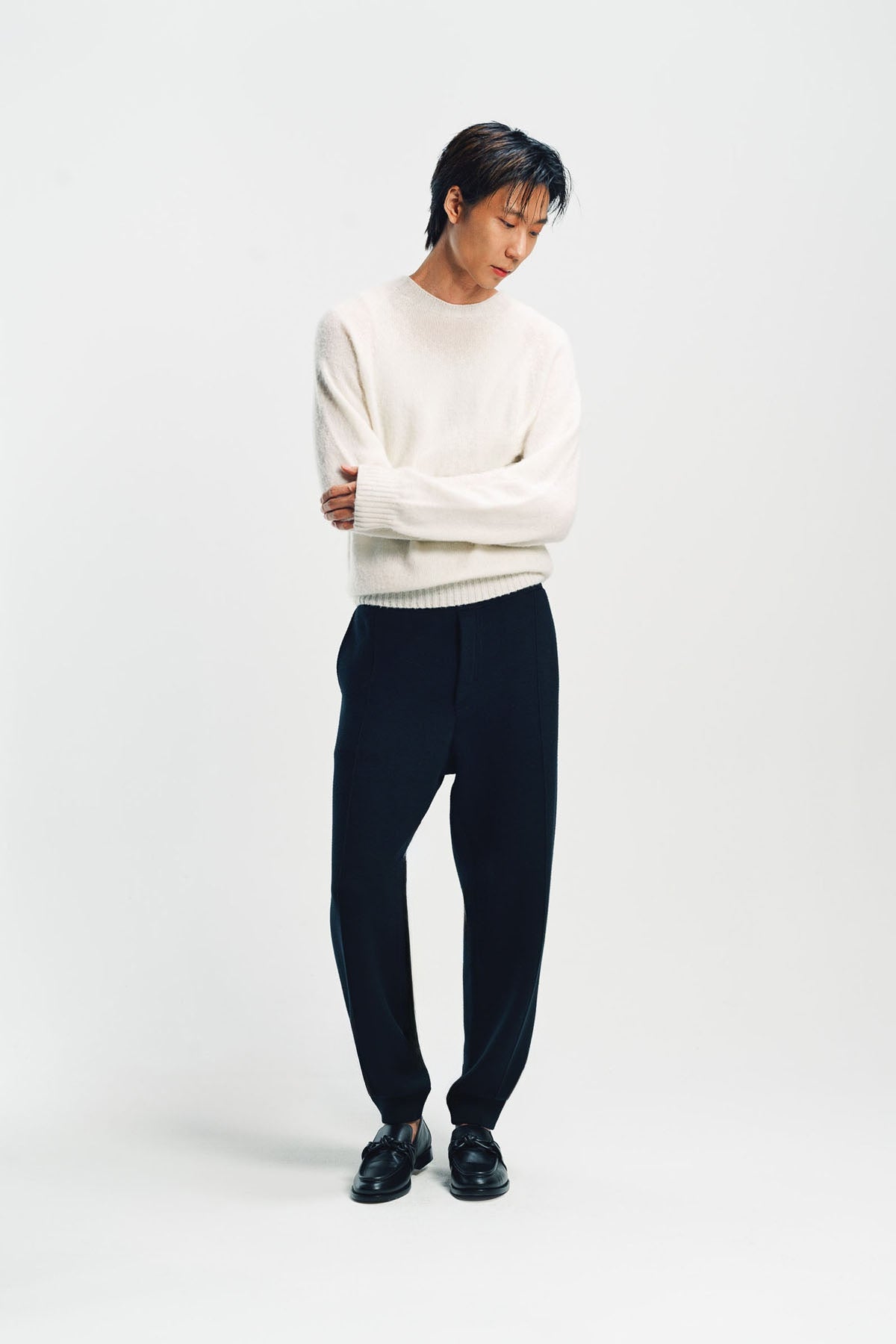 TOM FORD | SCOTTISH TEASEL CASHMERE CREWNECK SWEATER