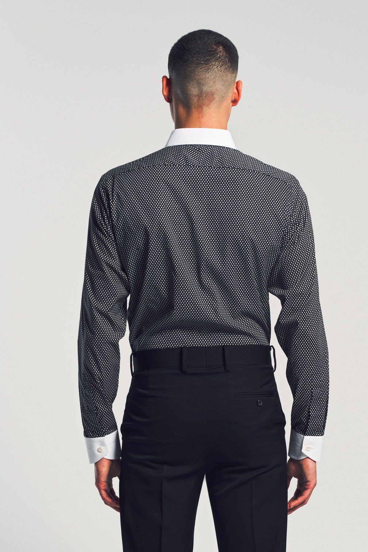 TOM FORD | DIAMOND PRINT COTTON CLASSIC FIT SHIRT