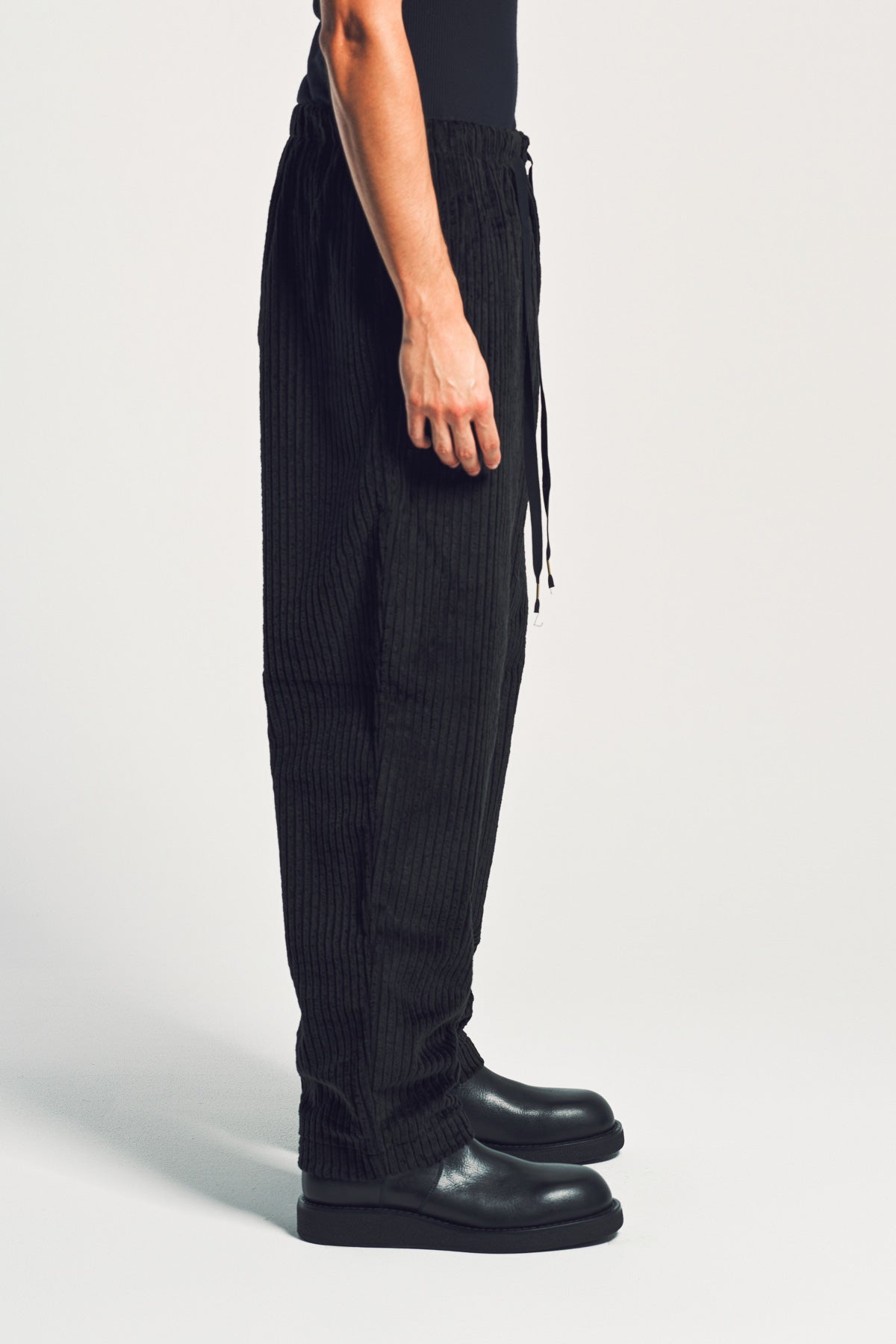 INDIVIDUAL SENTIMENTS | EASY WIDE PANTS