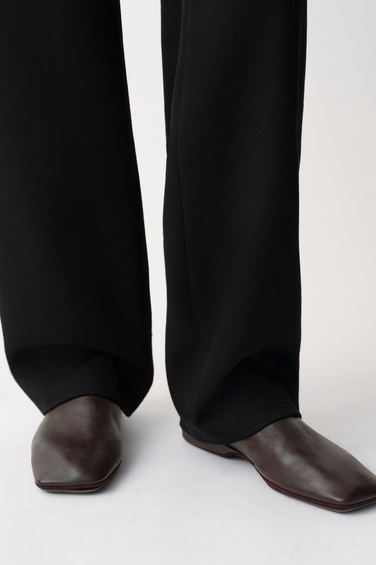 Calvin Klein | Leather Slippers
