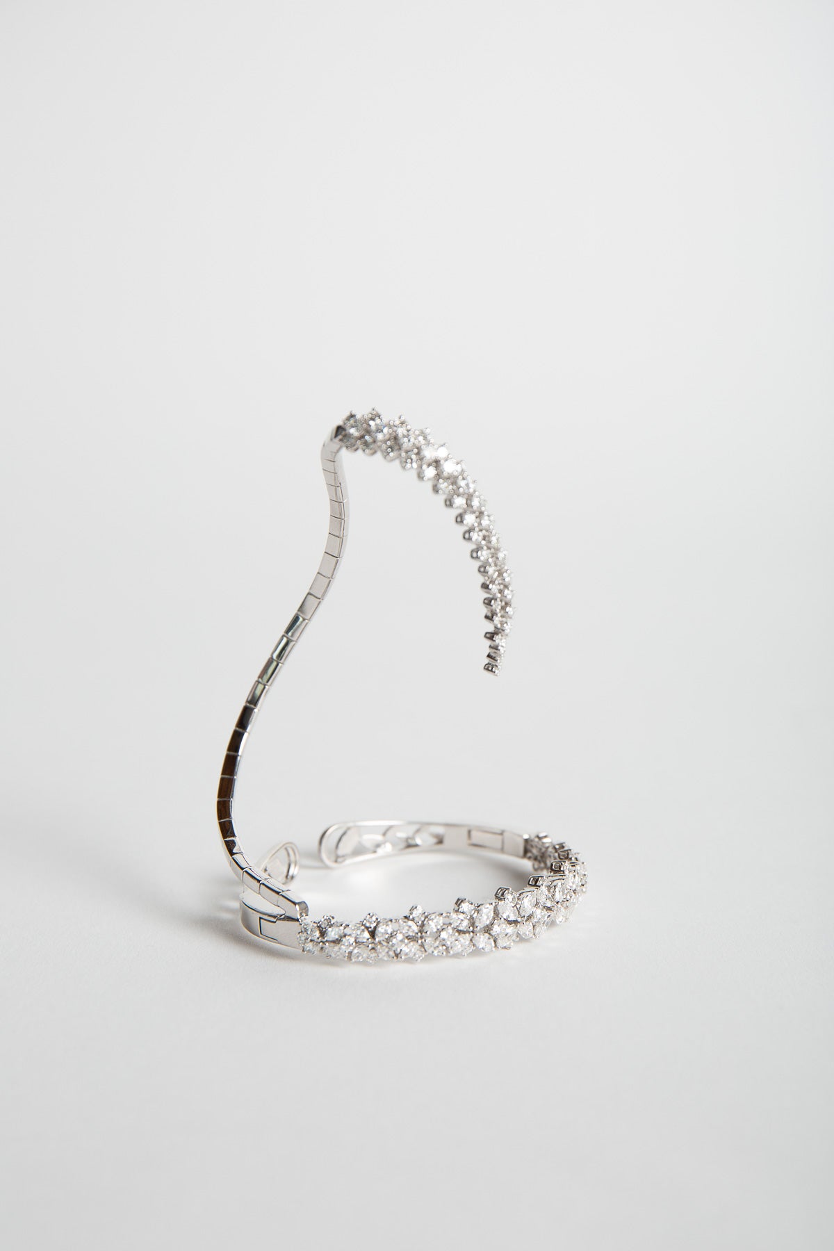 YEPREM | Y-COUTURE COIL DIAMOND BRACELET