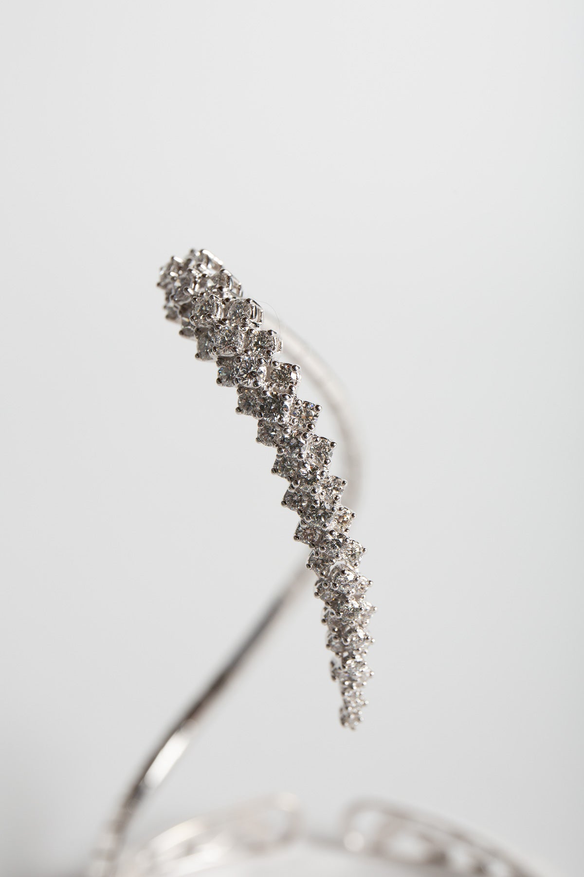 YEPREM | Y-COUTURE COIL DIAMOND BRACELET