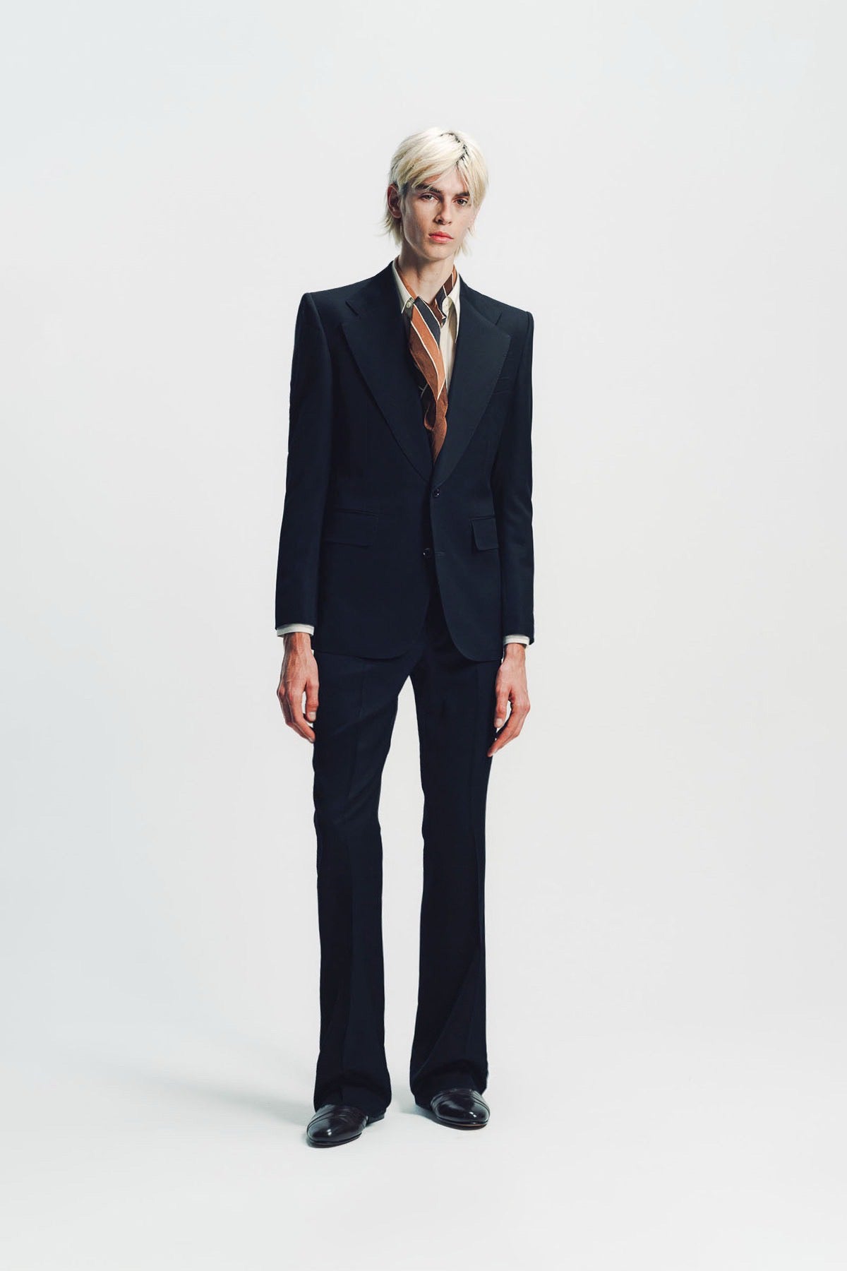 KYOSUKE KUNIMOTO | NOIR FLAT FRONT PANTS