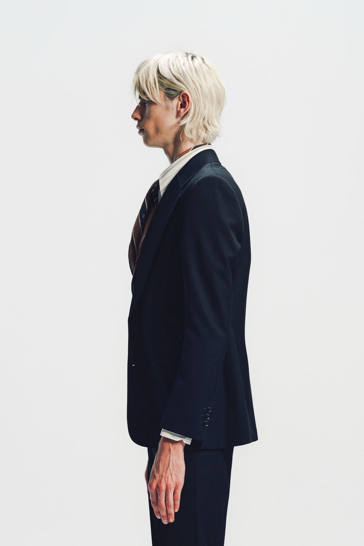 KYOSUKE KUNIMOTO | NOIR NOTCHED LAPEL JACKET