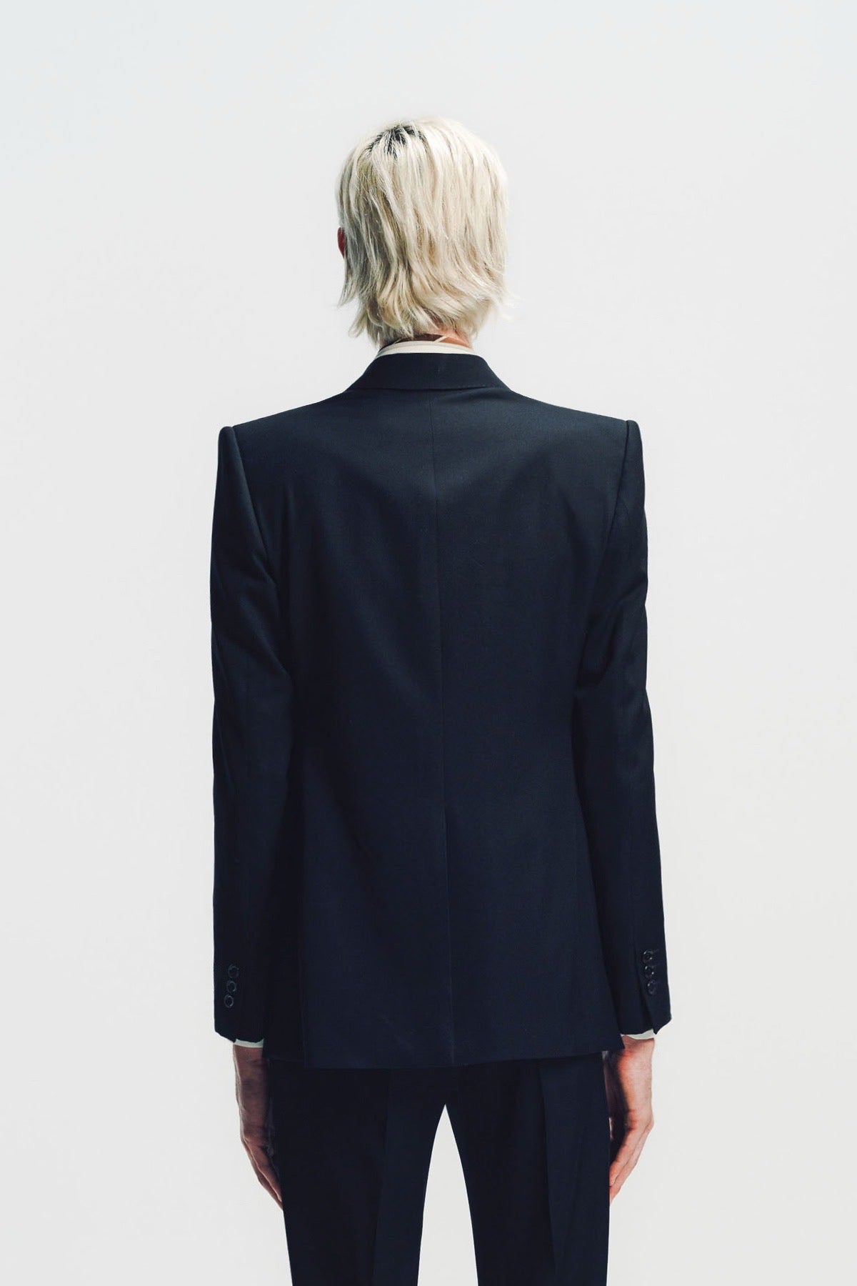 KYOSUKE KUNIMOTO | NOIR NOTCHED LAPEL JACKET