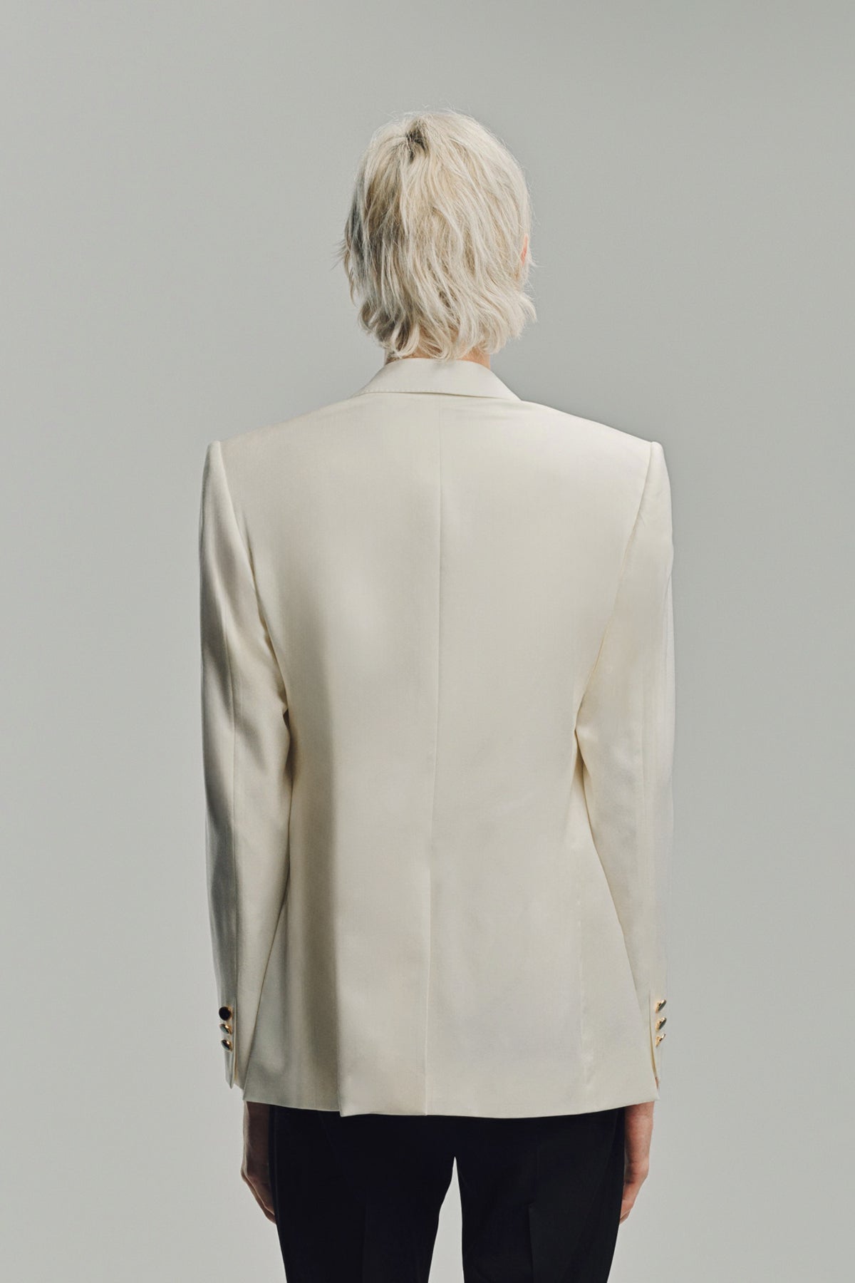 KYOSUKE KUNIMOTO | IVORY NOTCH LAPEL JACKET