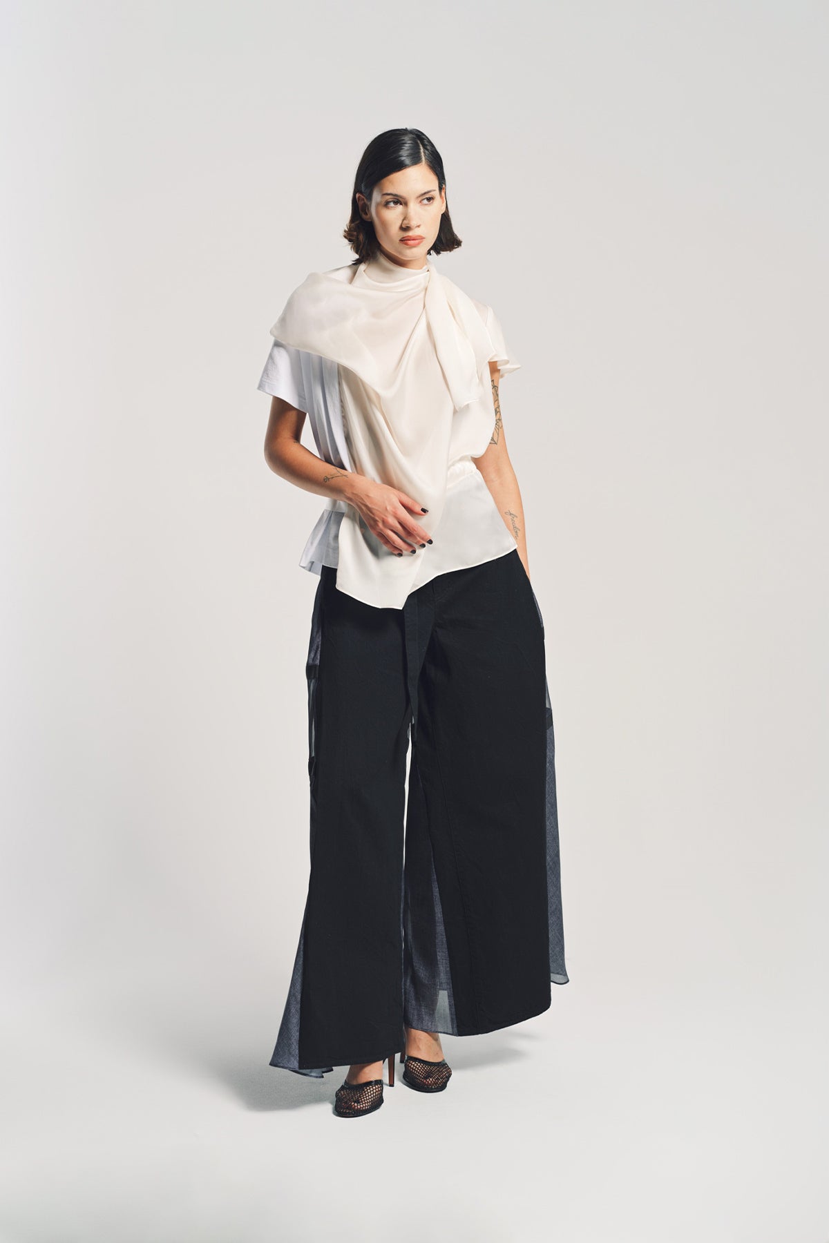SACAI | SATIN COTTON T-SHIRT