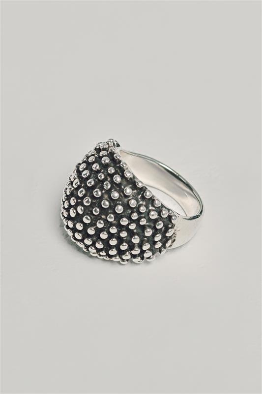 MAXFIELD VINTAGE | VOODOO RAY RING
