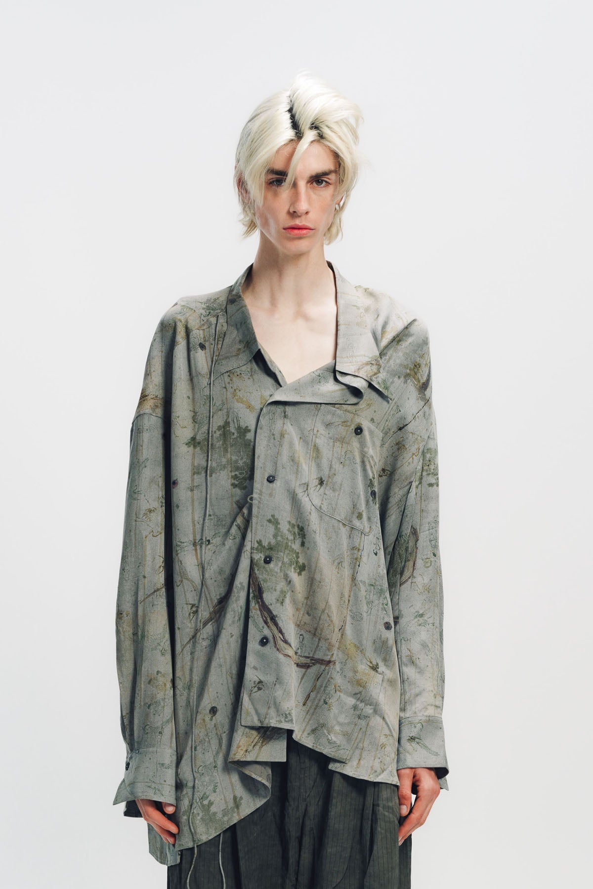 ZIGGY CHEN | DIGITAL PRINT ASYMMETRIC SHIRT