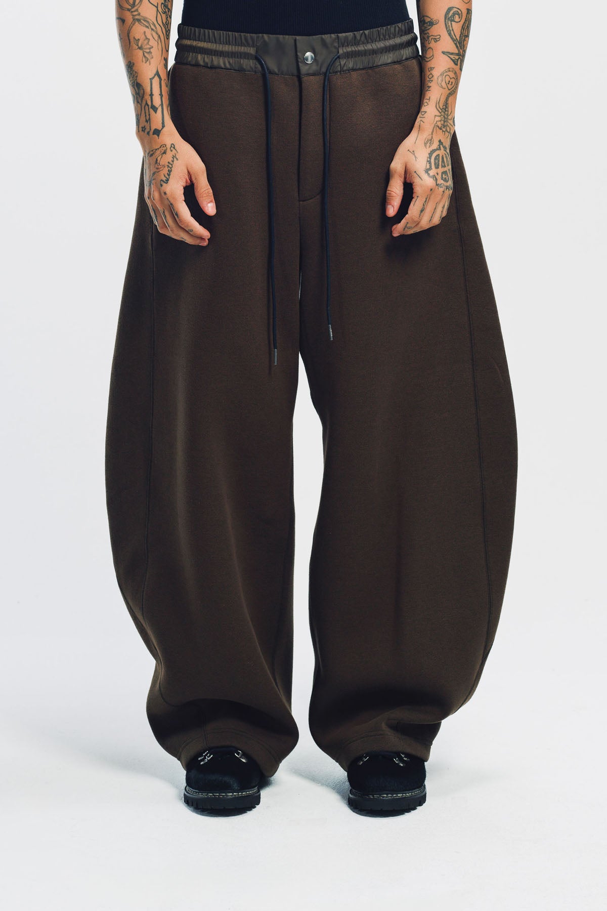 SACAI | SPONGE SWEATPANTS