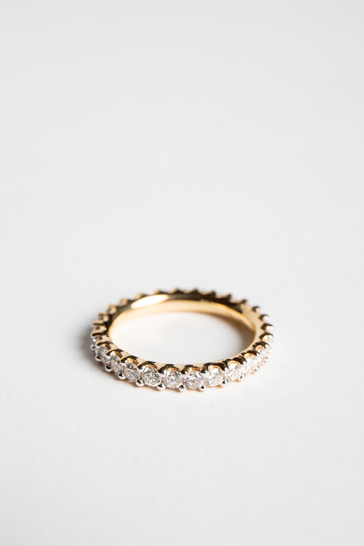 ADI HANDMADE | YELLOW GOLD AND DIAMOND ROUND RING