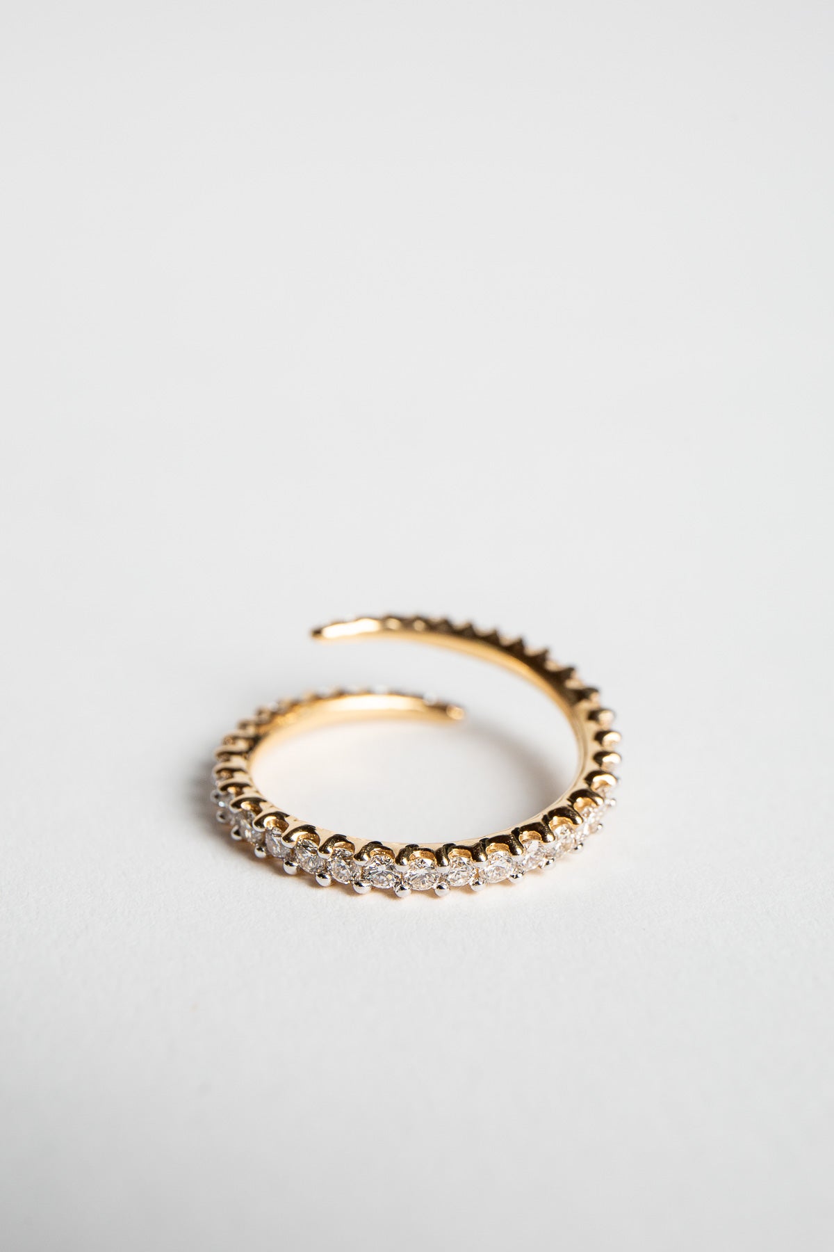 ADI HANDMADE | YELLOW GOLD AND DIAMOND SWIRL RING