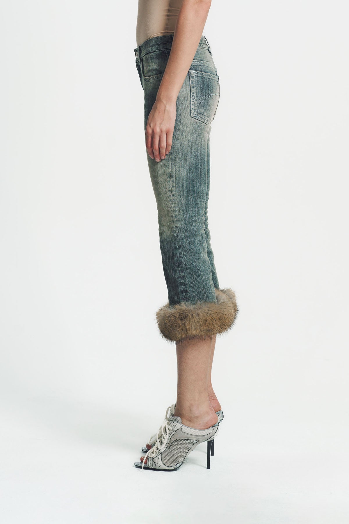 BALENCIAGA | FUR TRIM FLARED CAPRI PANTS