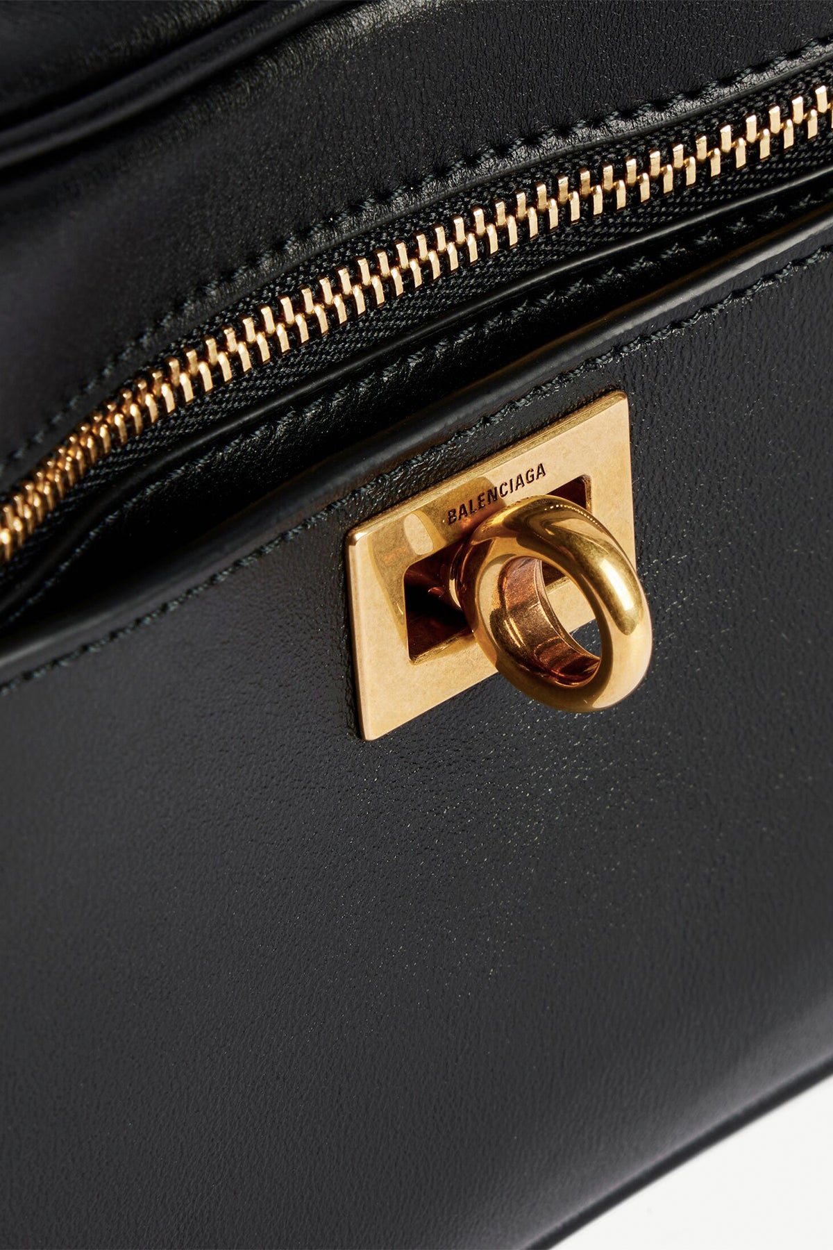 BALENCIAGA | RODEO VANITY IN BLACK