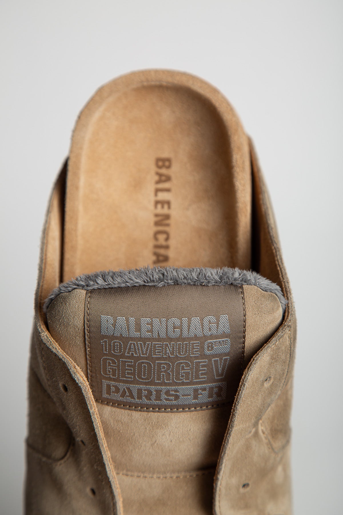 BALENCIAGA | DUMBO MULE IN BEIGE